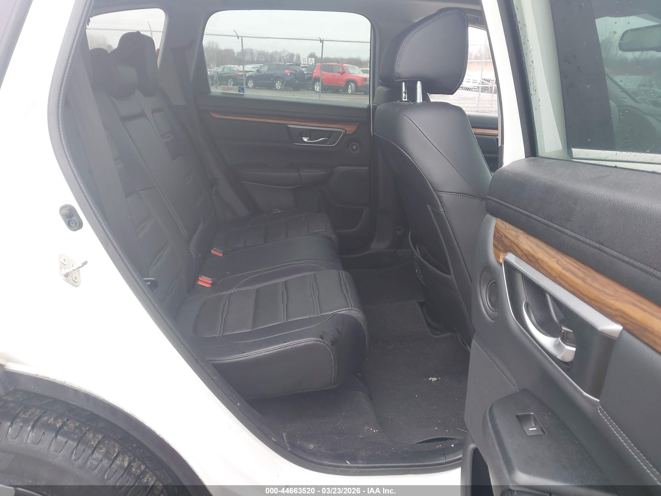 HONDA CR-V image 8