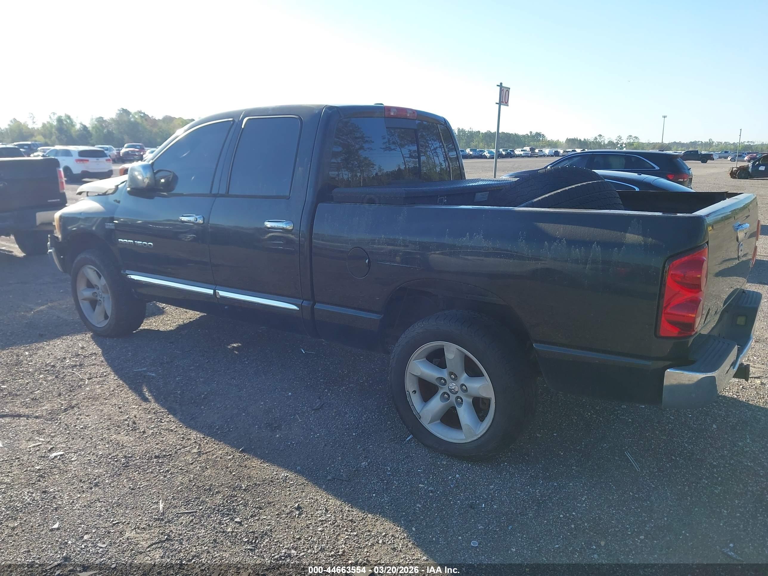 DODGE RAM image 3