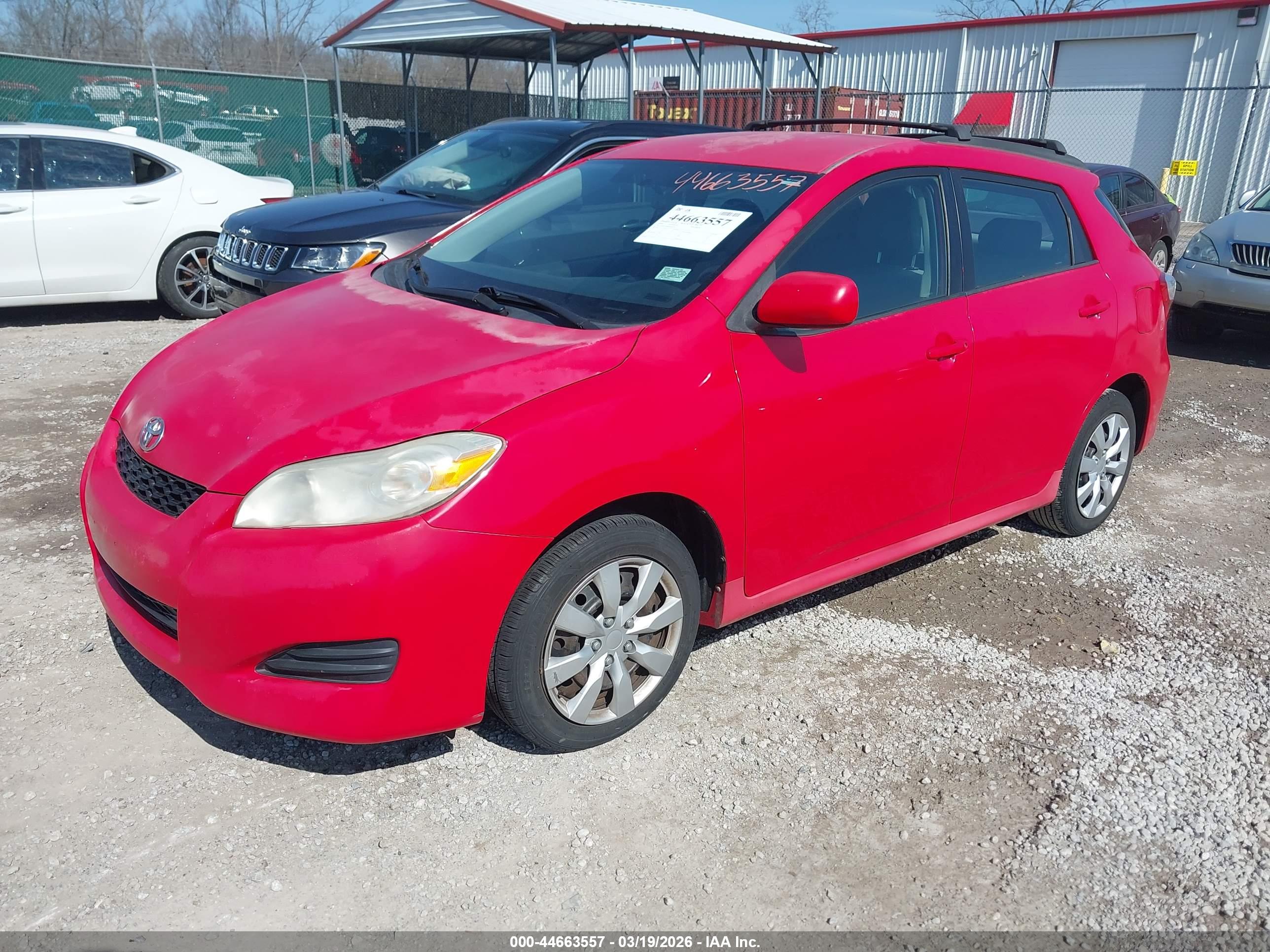 TOYOTA MATRIX image 2