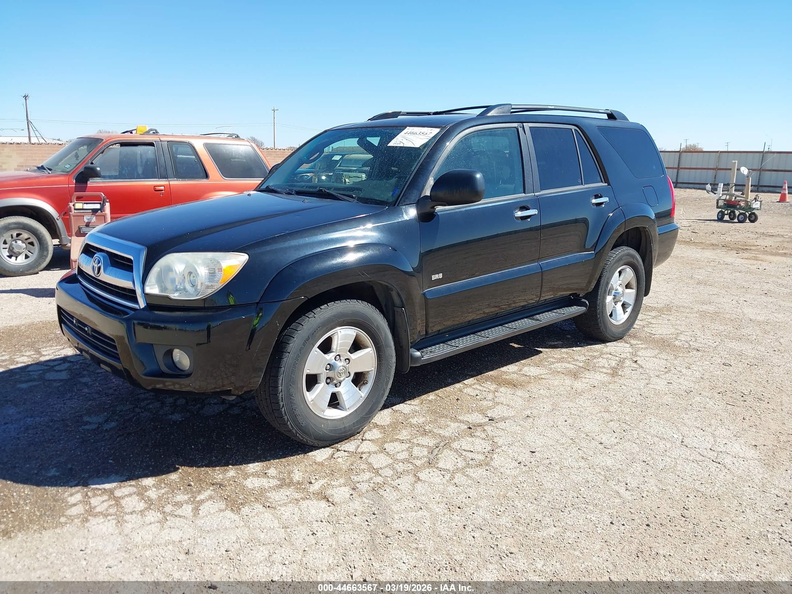 TOYOTA 4RUNNER image 2