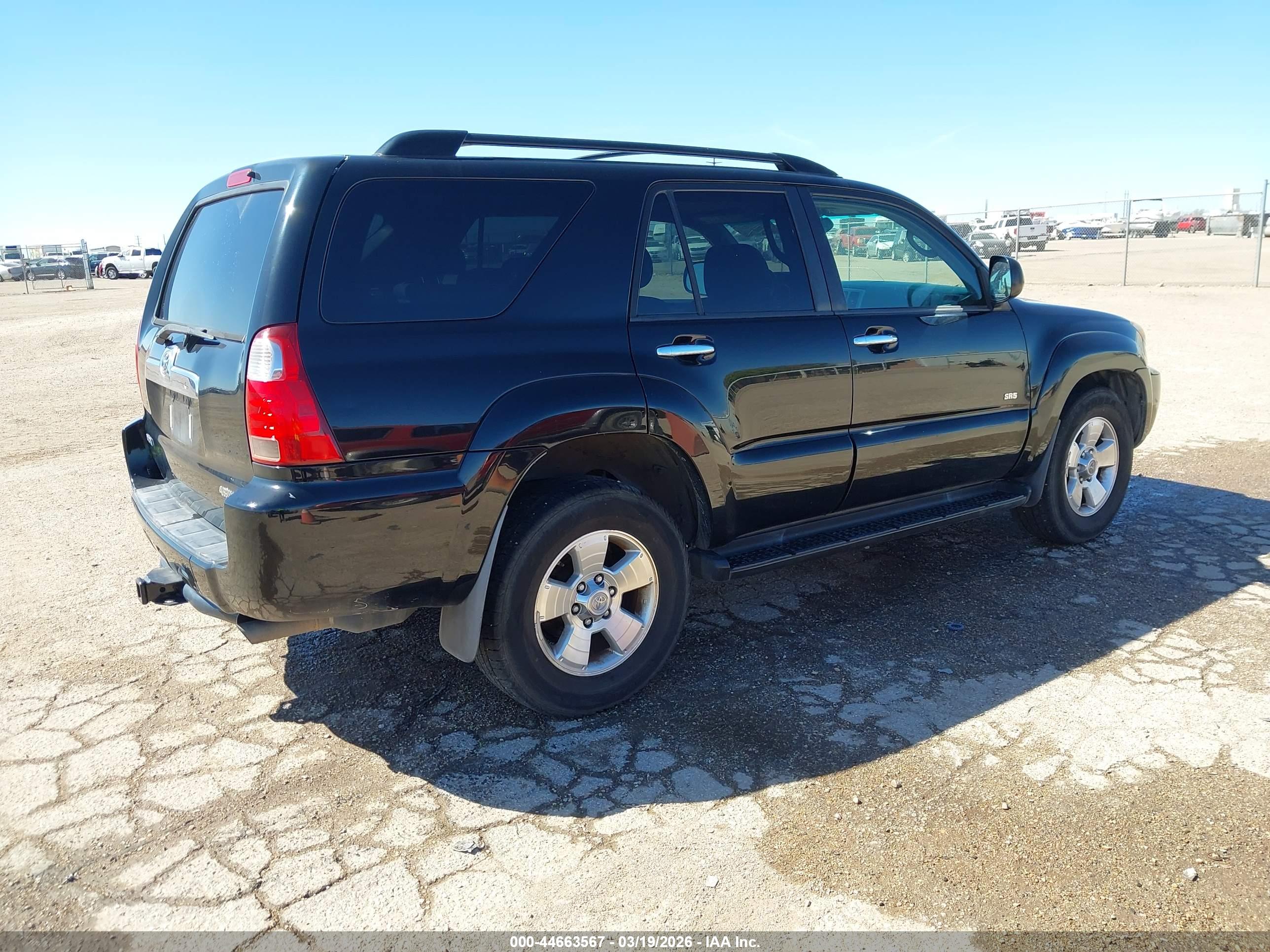 TOYOTA 4RUNNER image 4