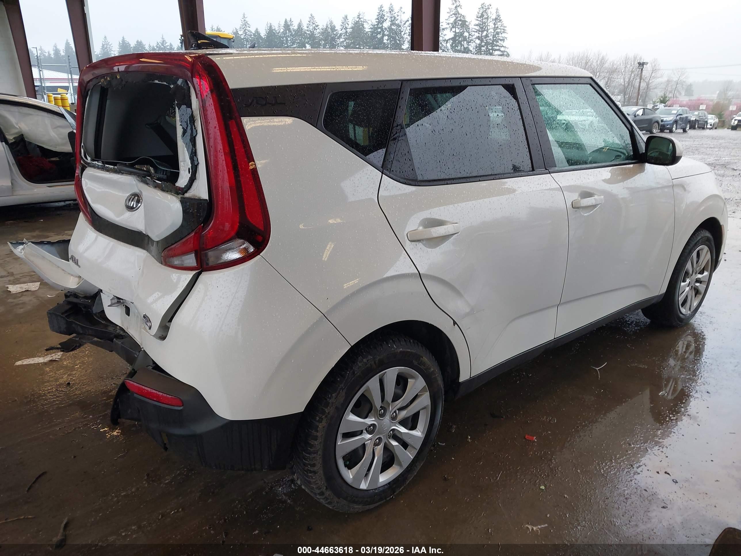 KIA SOUL image 4