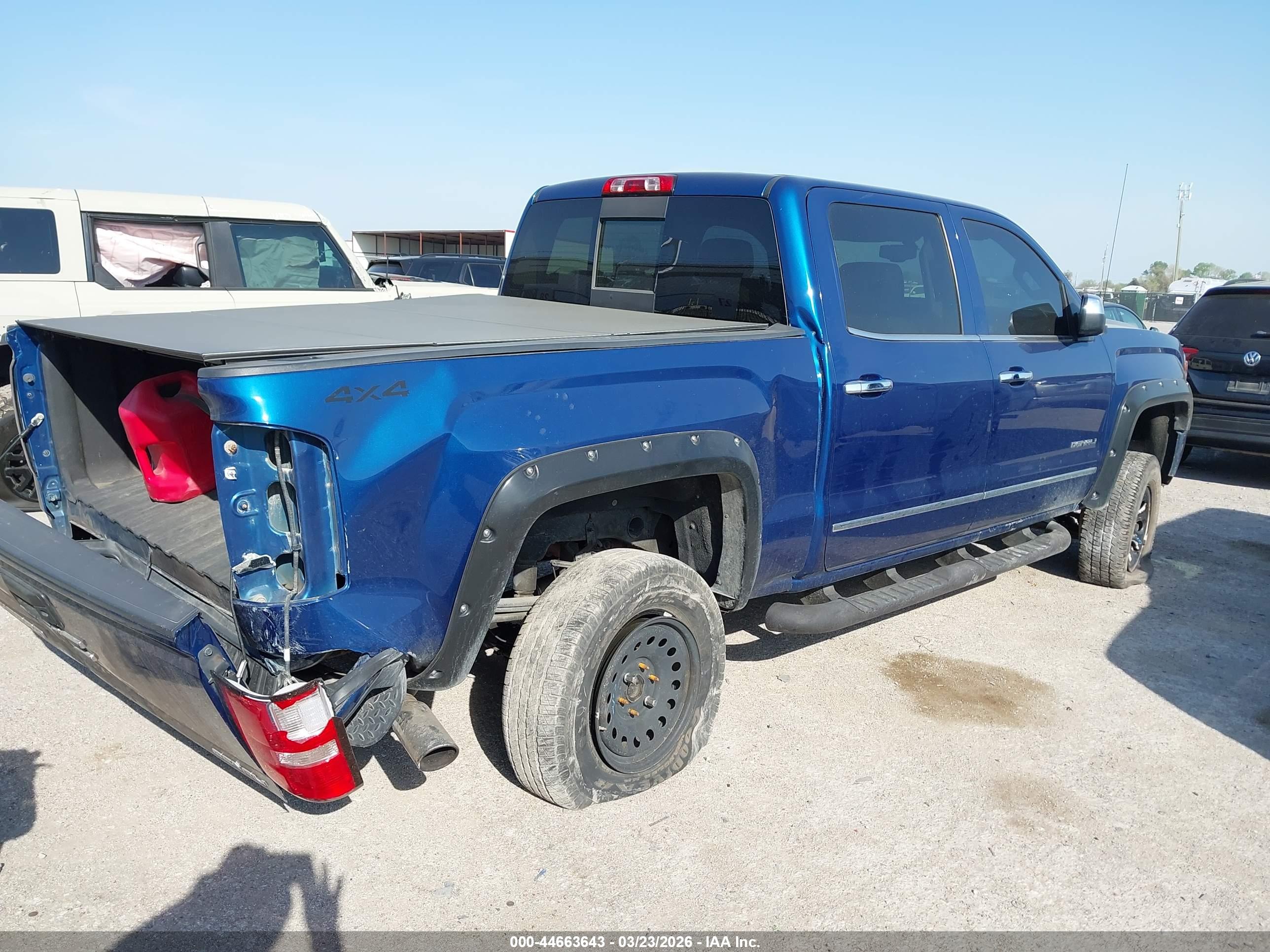 GMC SIERRA image 4