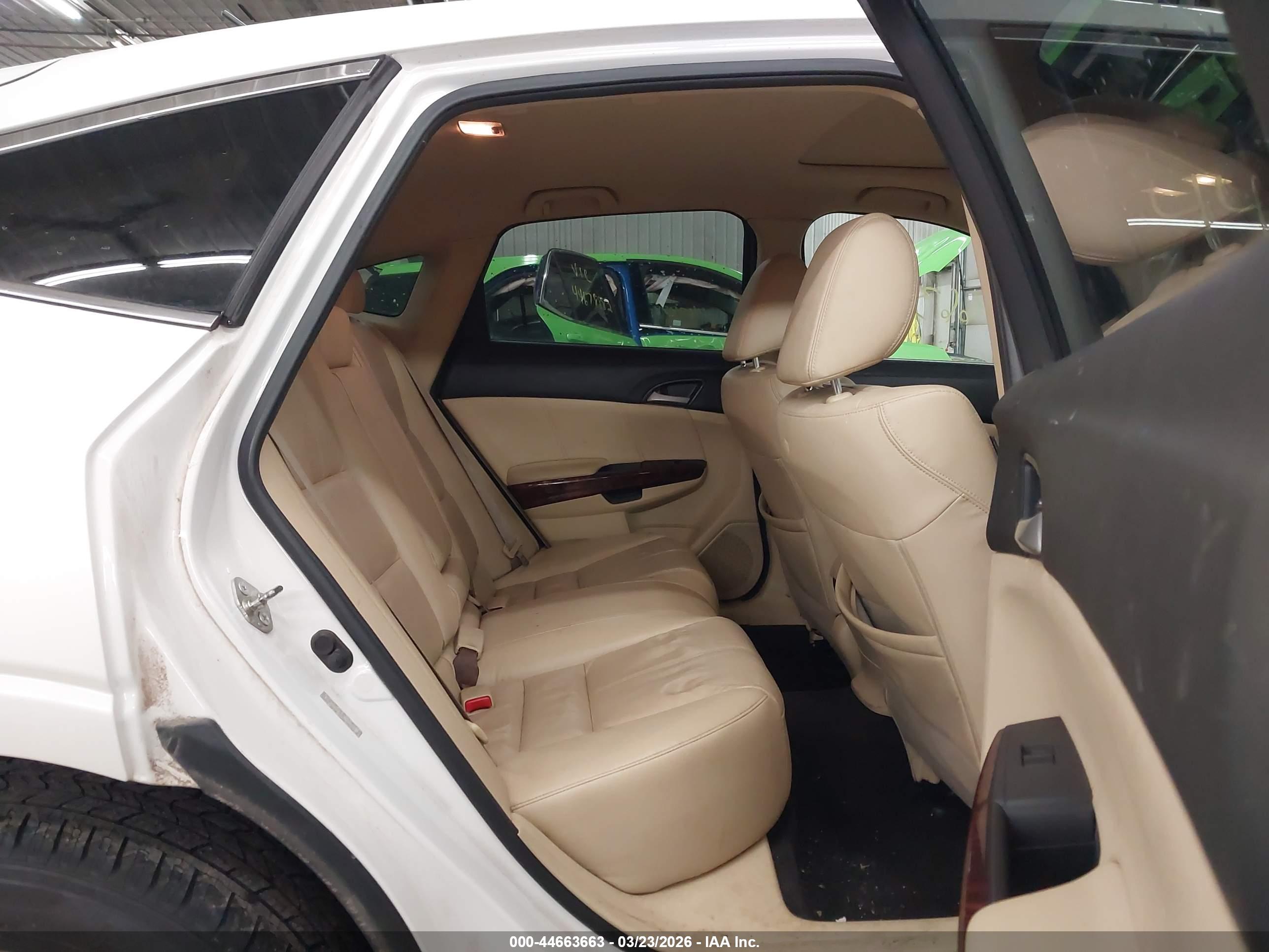HONDA ACCORD image 8