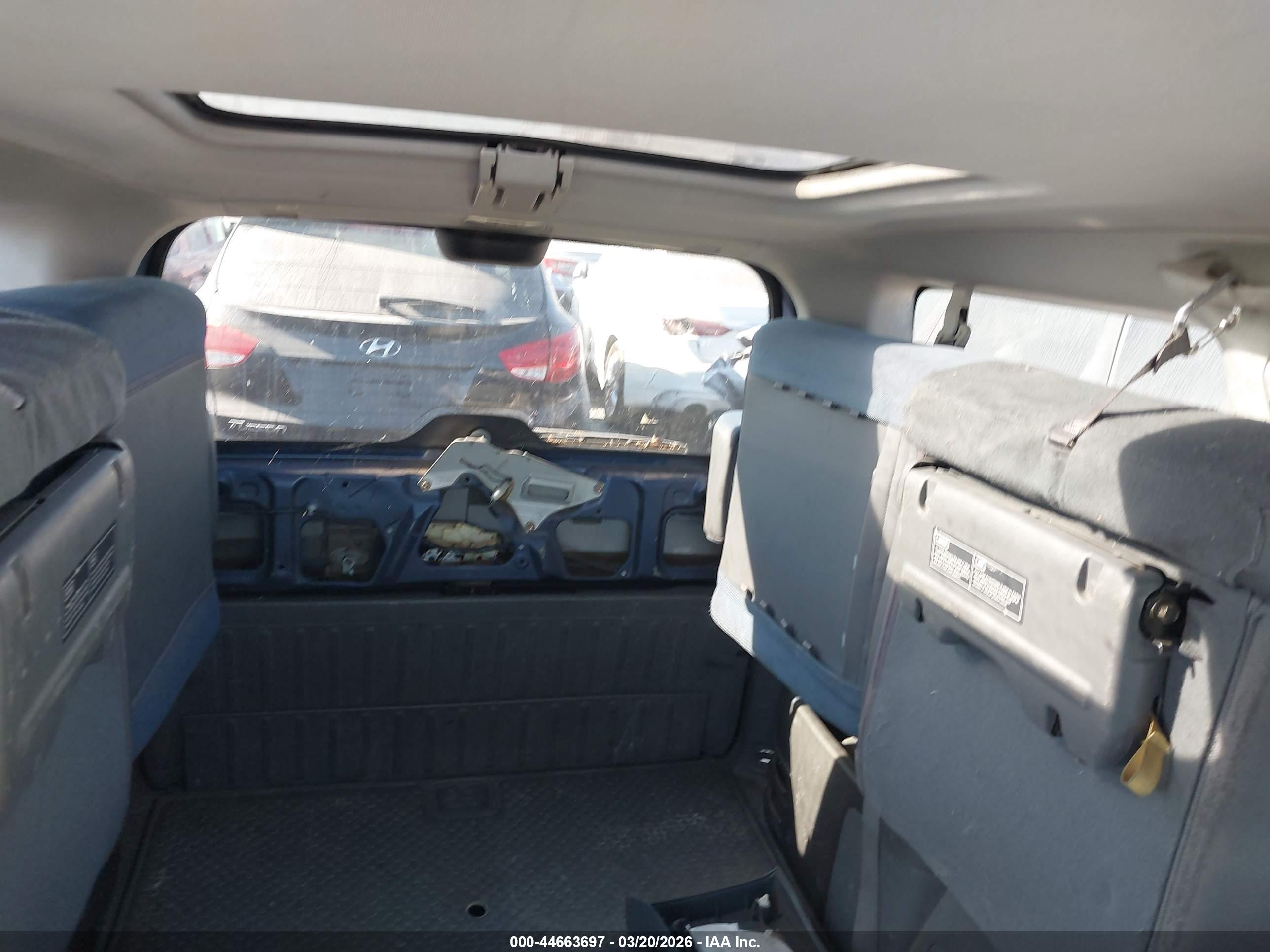 HONDA ELEMENT image 8