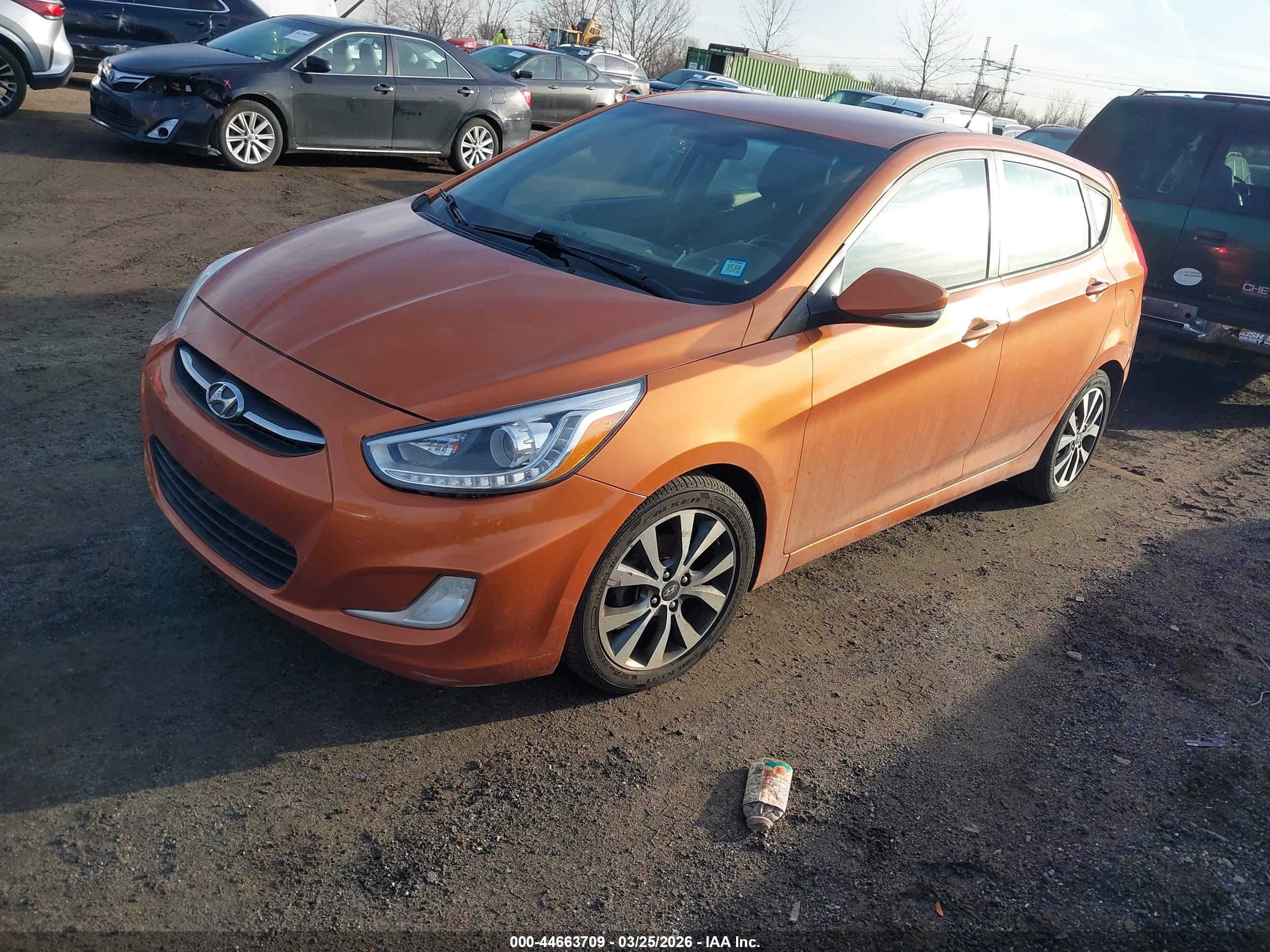 HYUNDAI ACCENT image 2