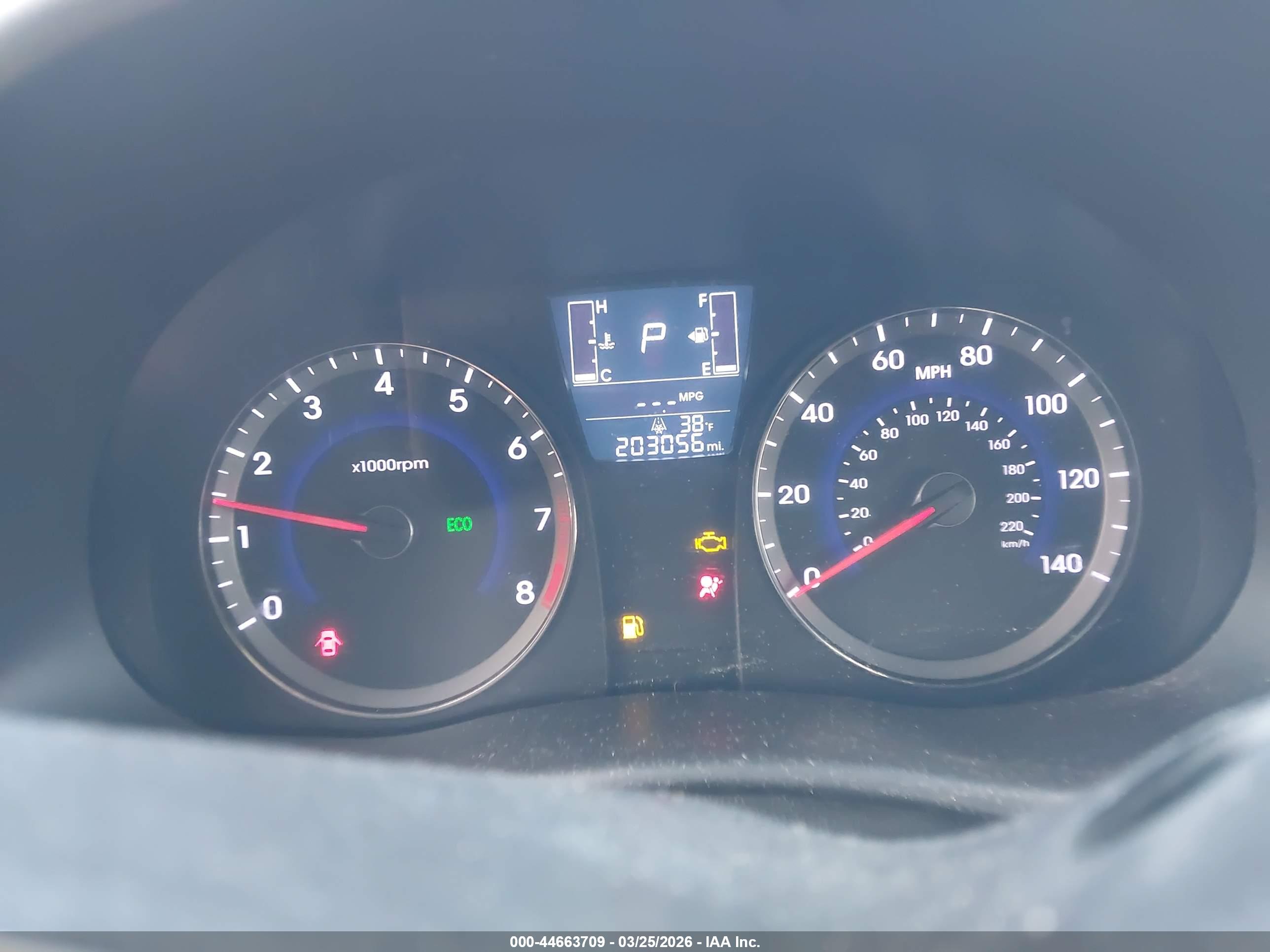 HYUNDAI ACCENT image 7