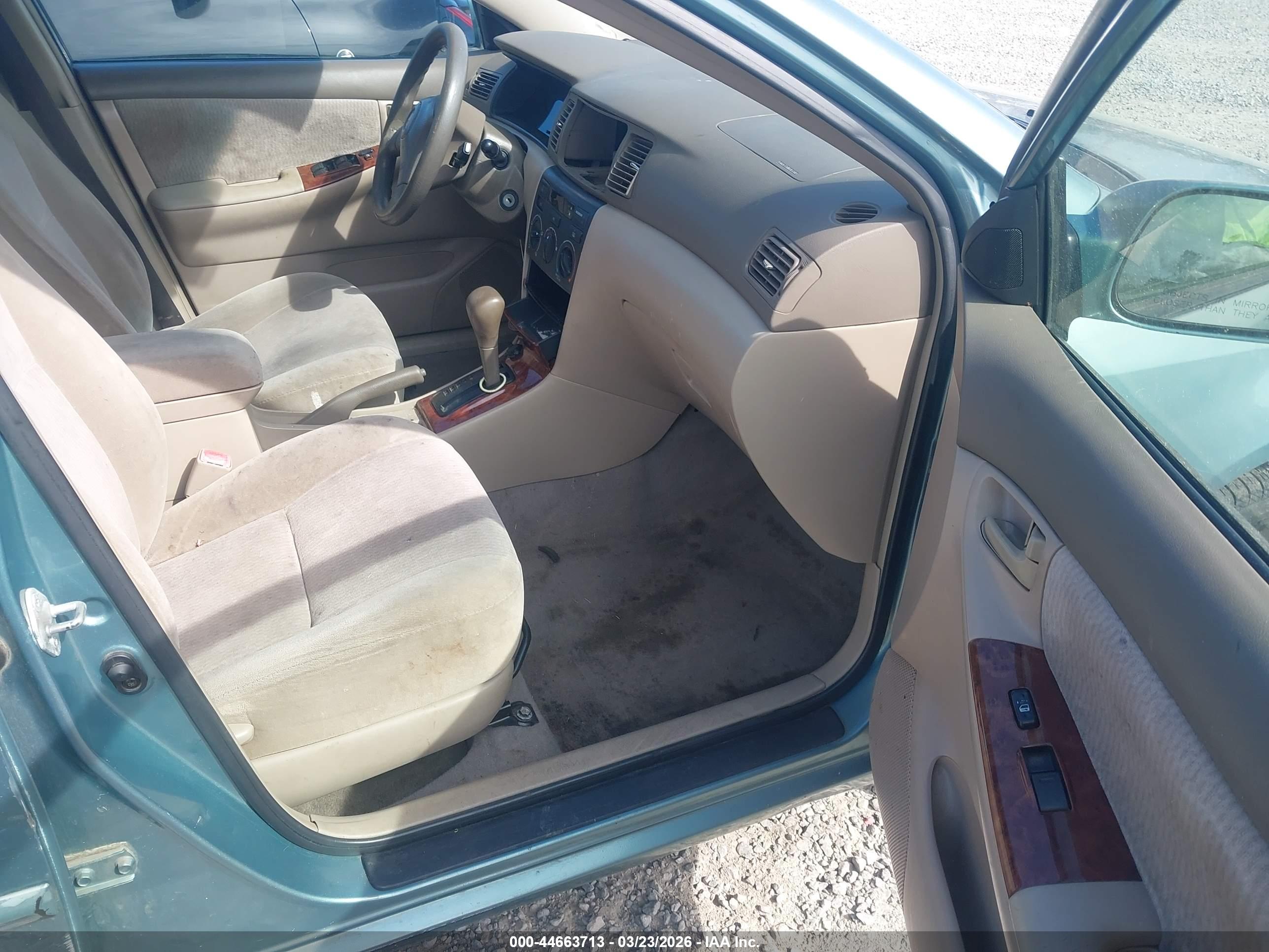 TOYOTA COROLLA image 5