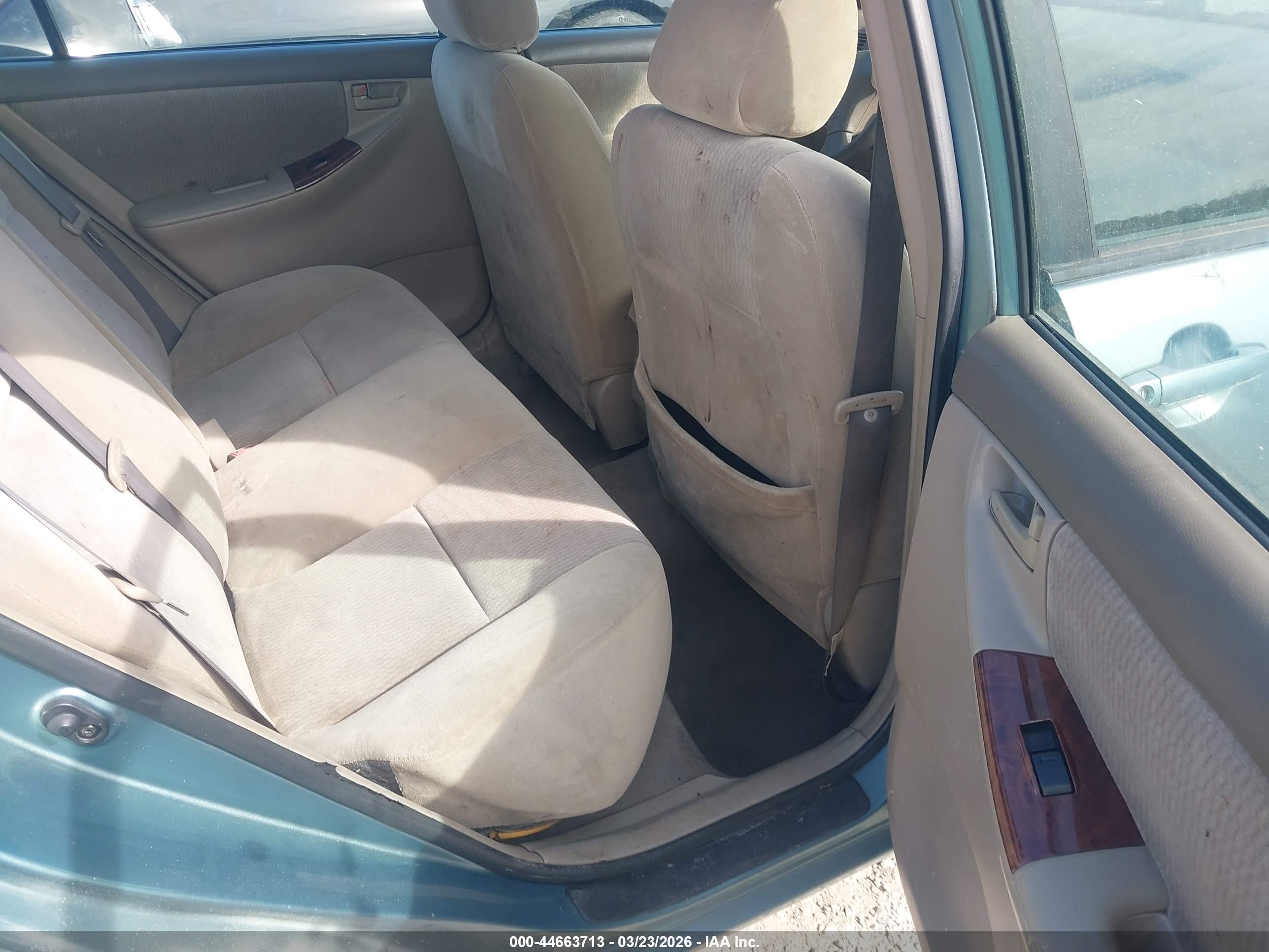 TOYOTA COROLLA image 8