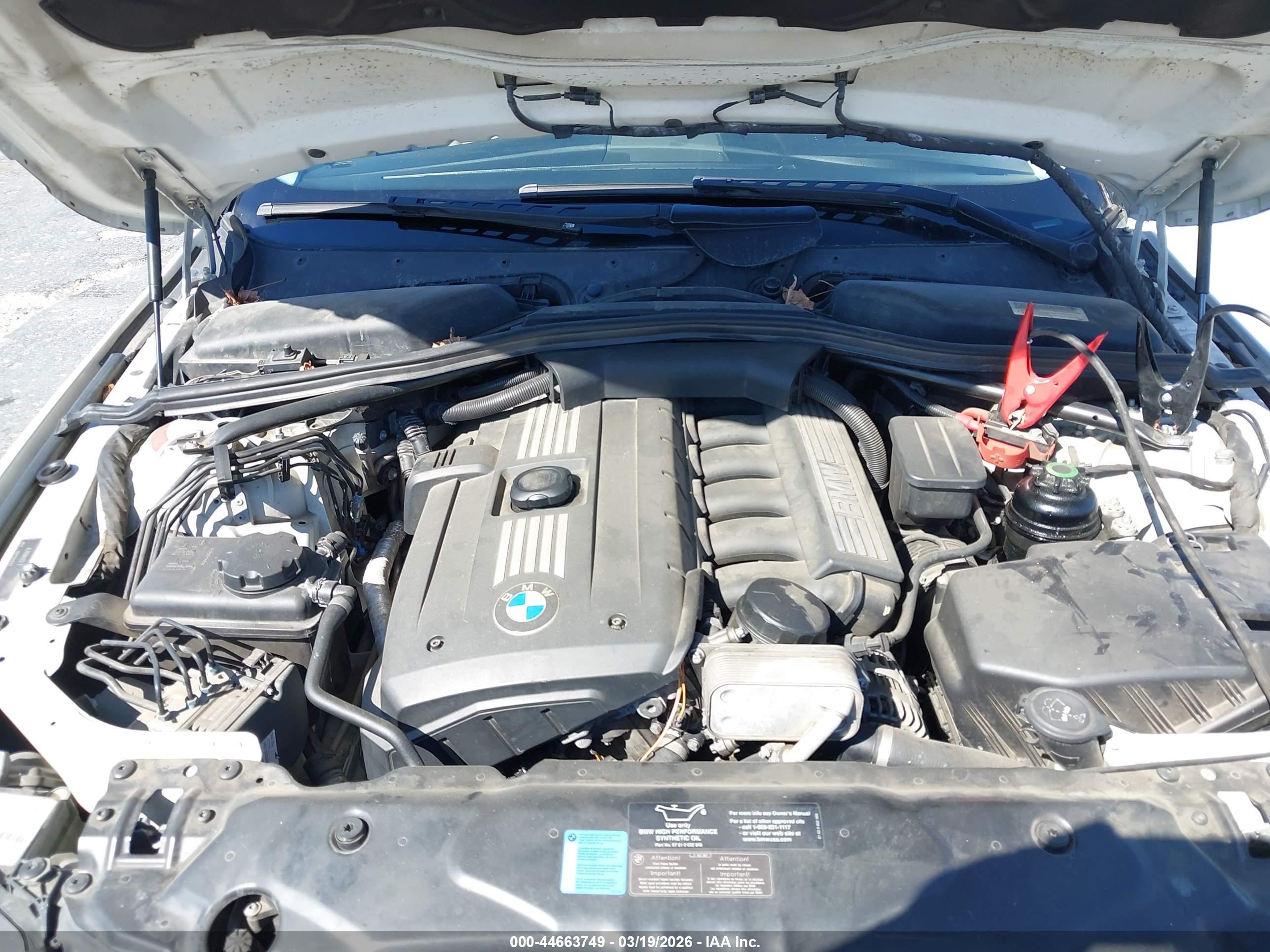 BMW 528I image 10
