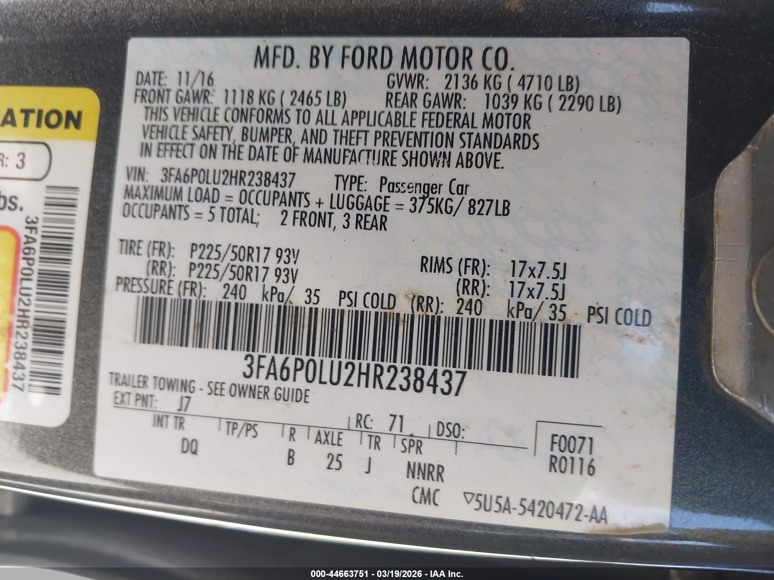 FORD FUSION image 9