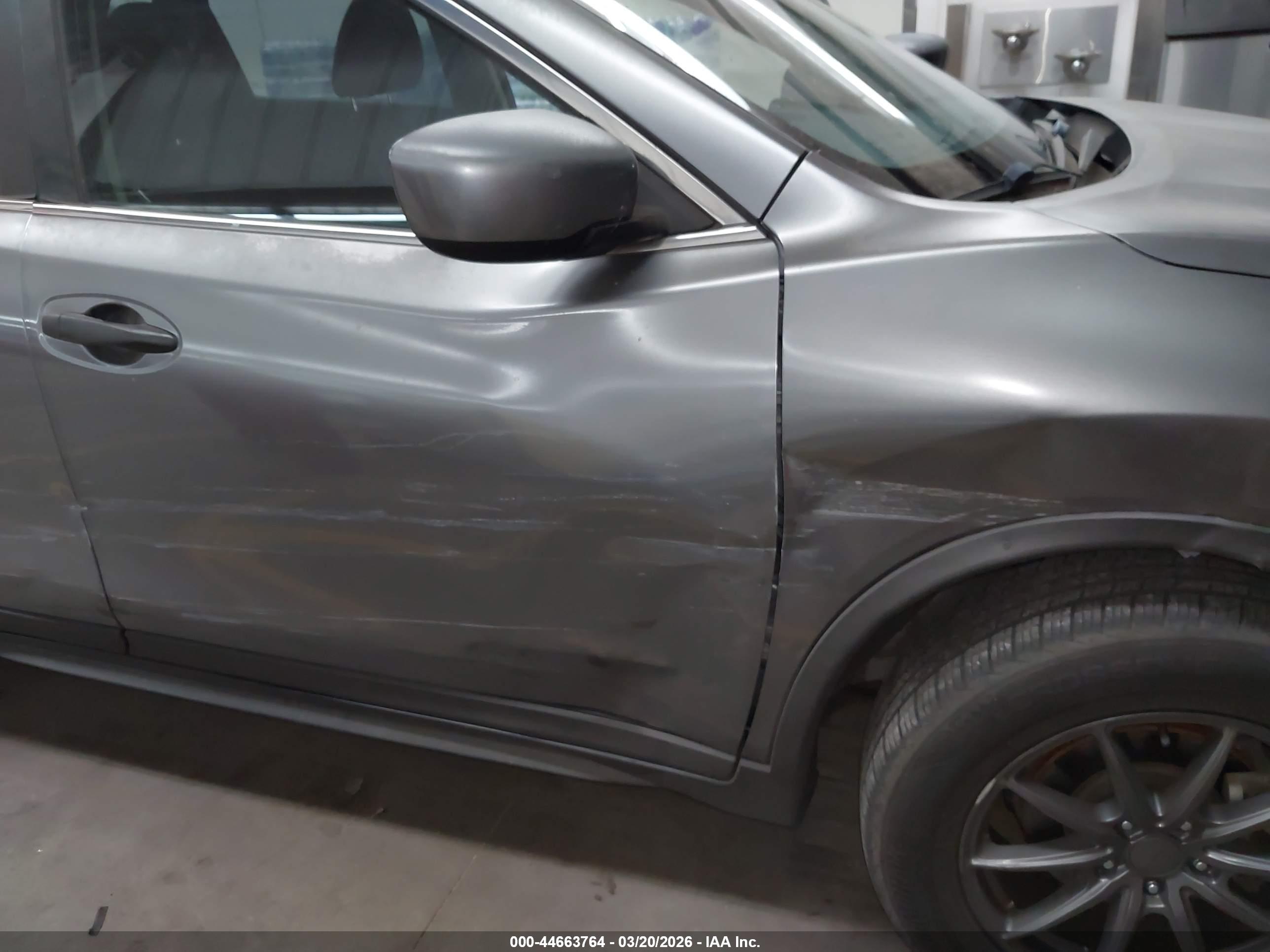NISSAN ROGUE image 6
