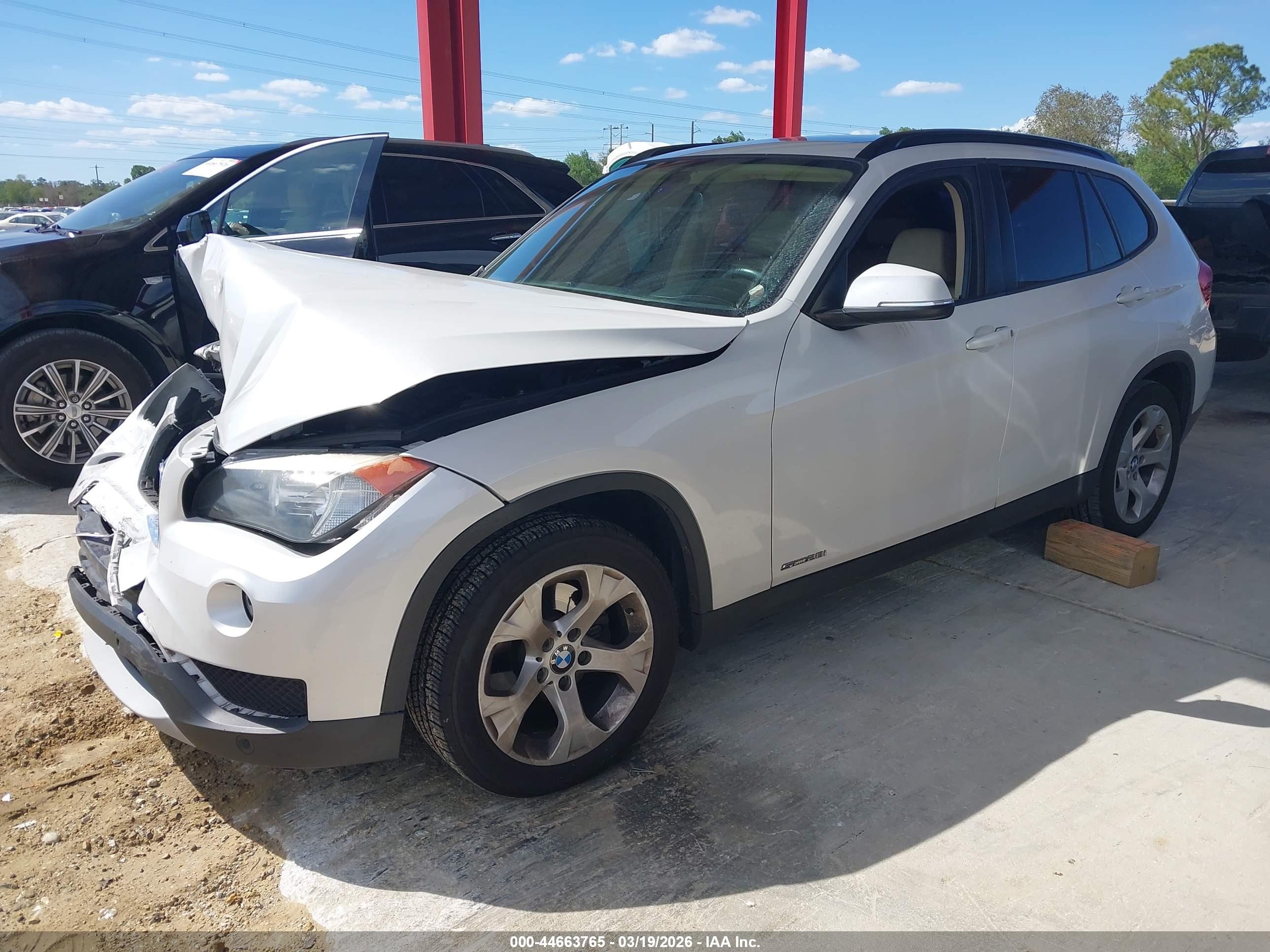BMW X1 image 2