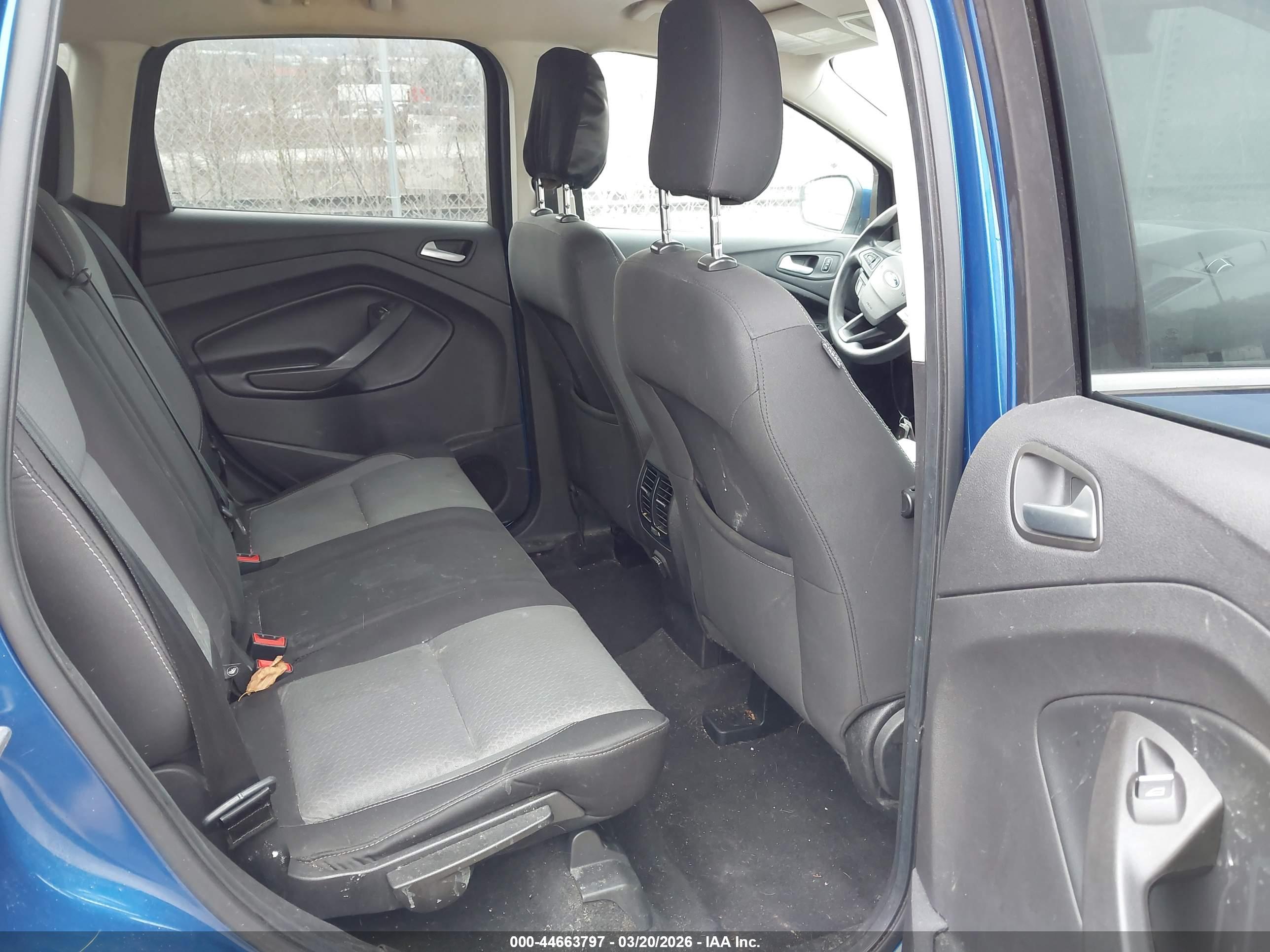 FORD ESCAPE image 8