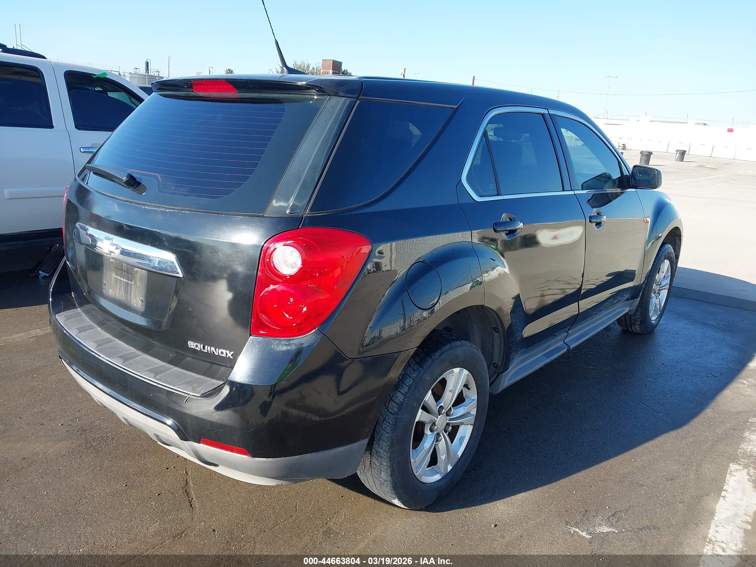 CHEVROLET EQUINOX image 4
