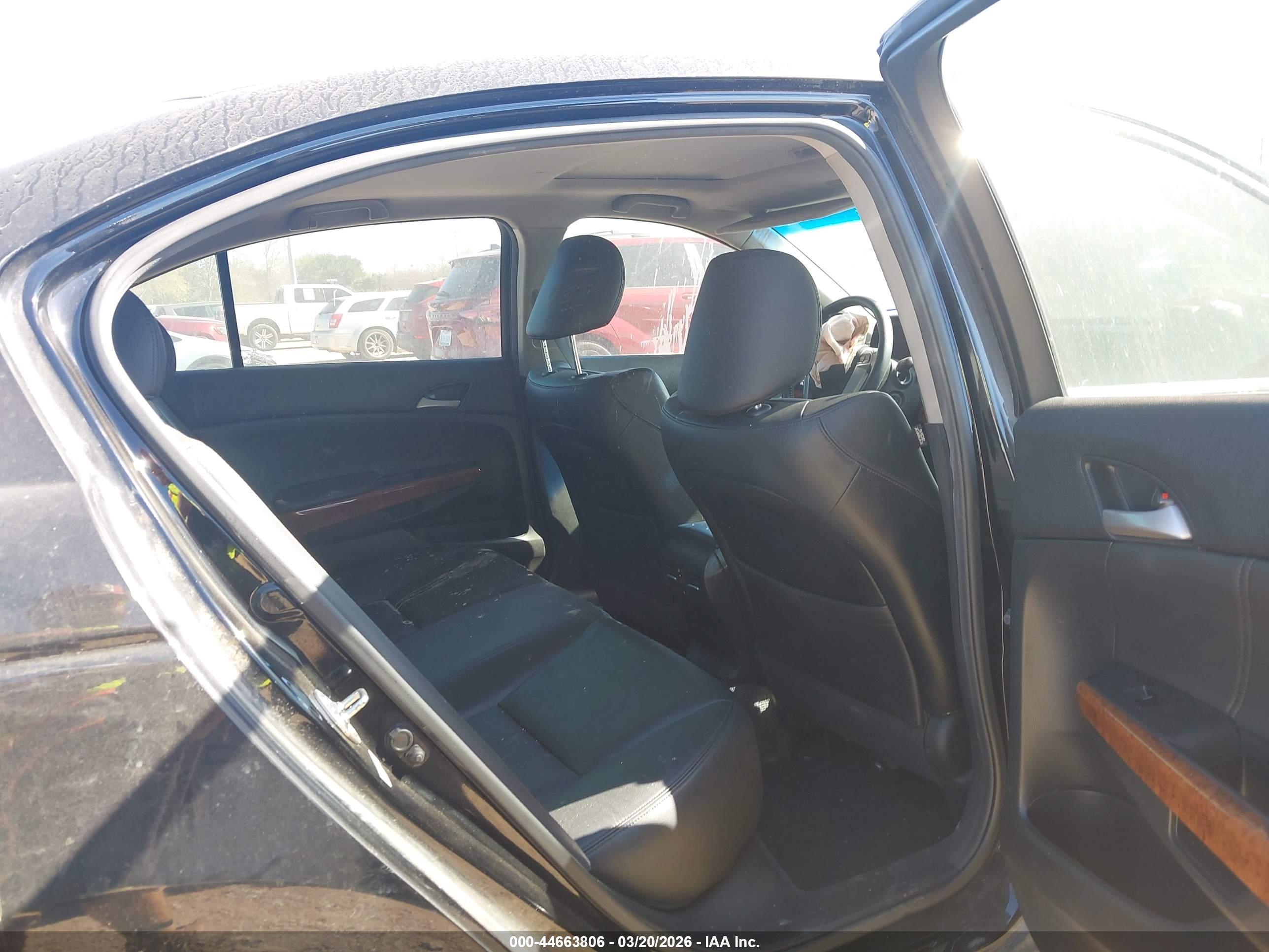 HONDA ACCORD image 8