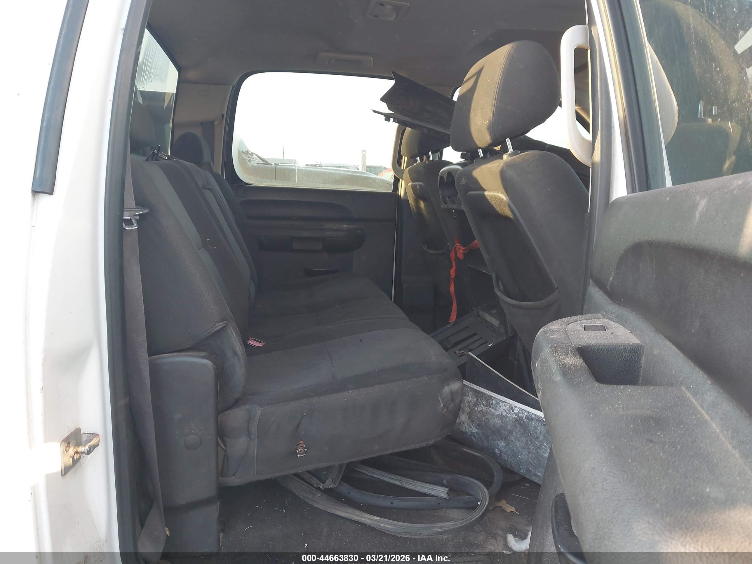 GMC SIERRA image 8