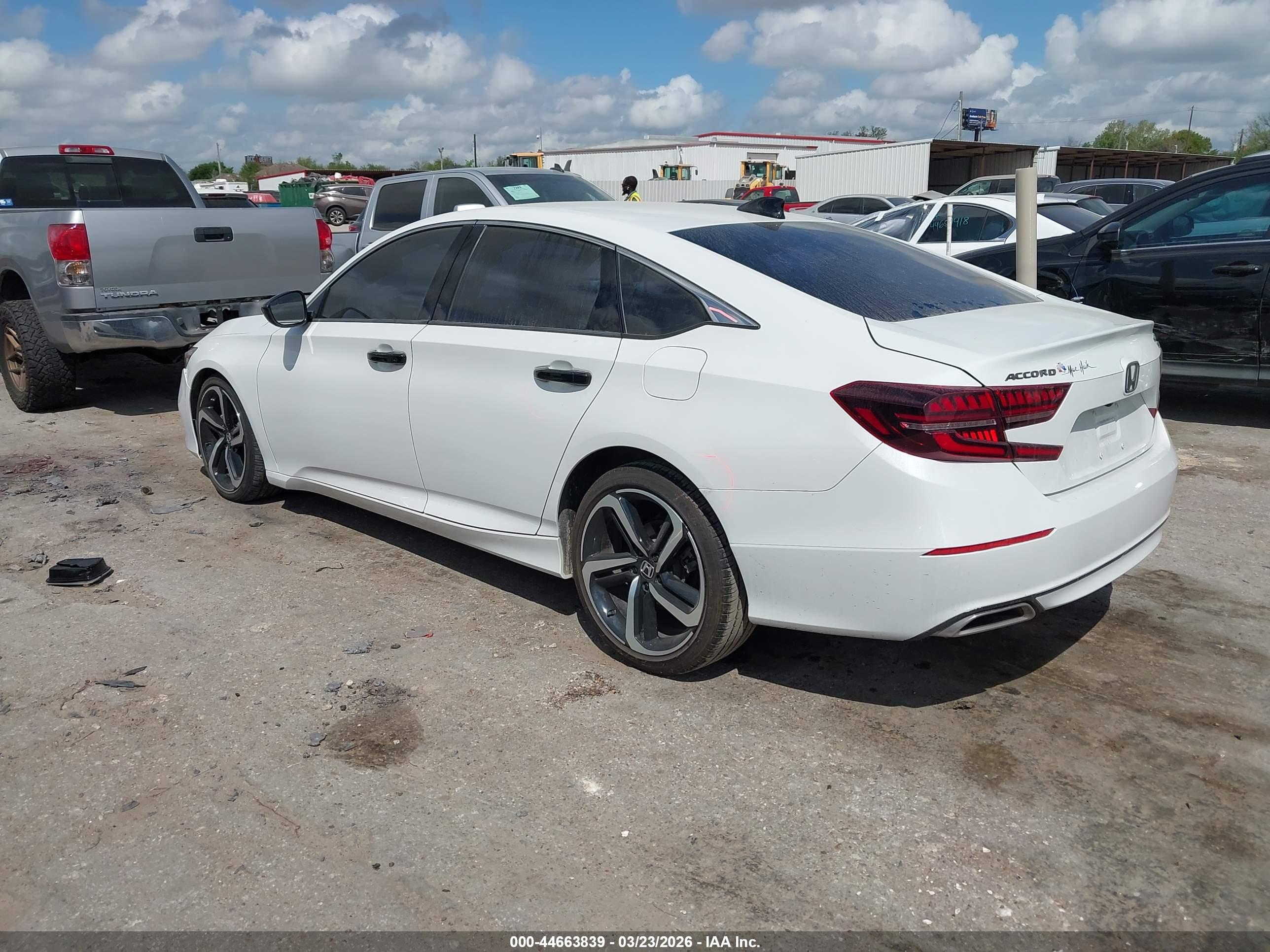 HONDA ACCORD image 3