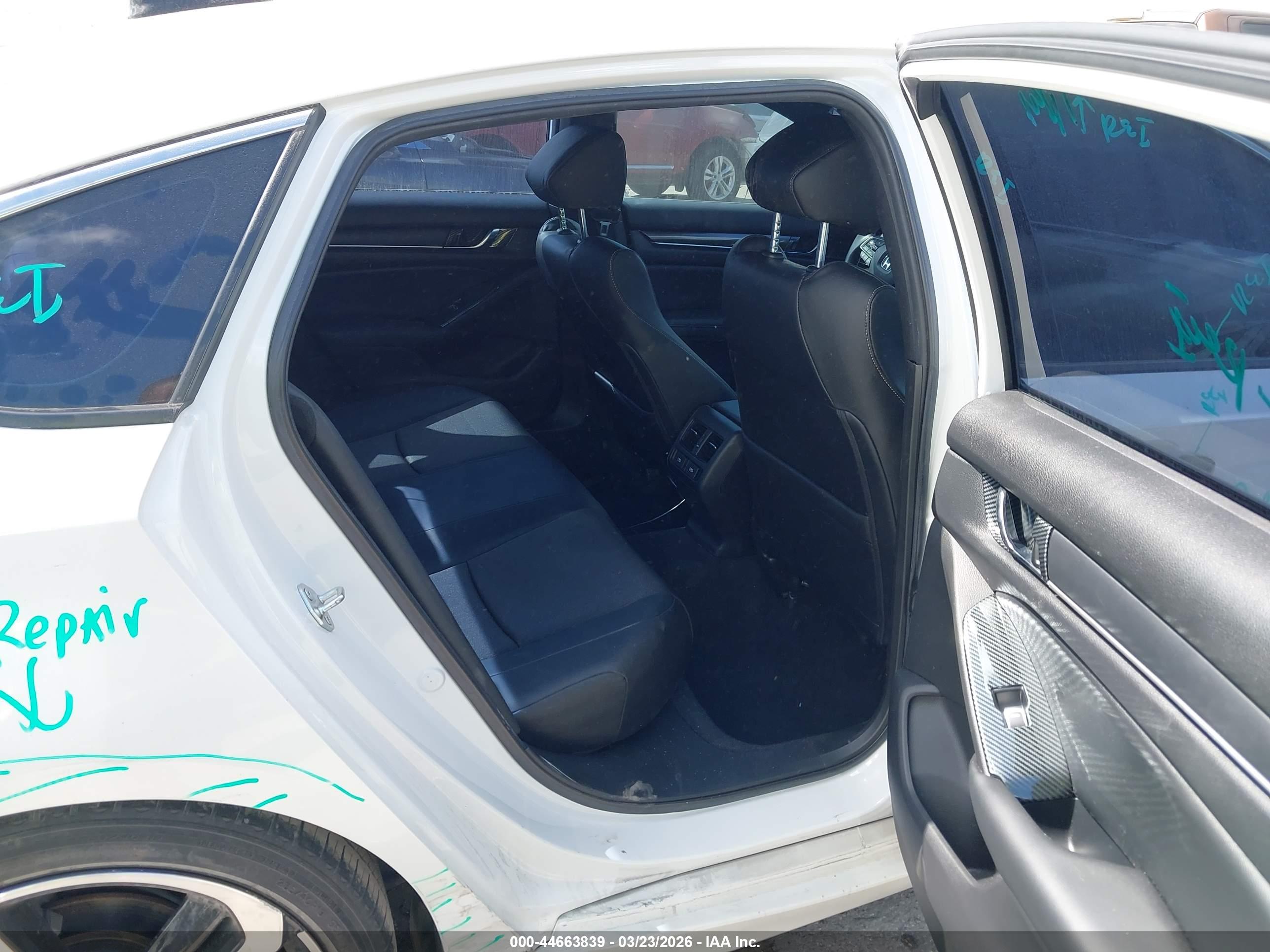 HONDA ACCORD image 8