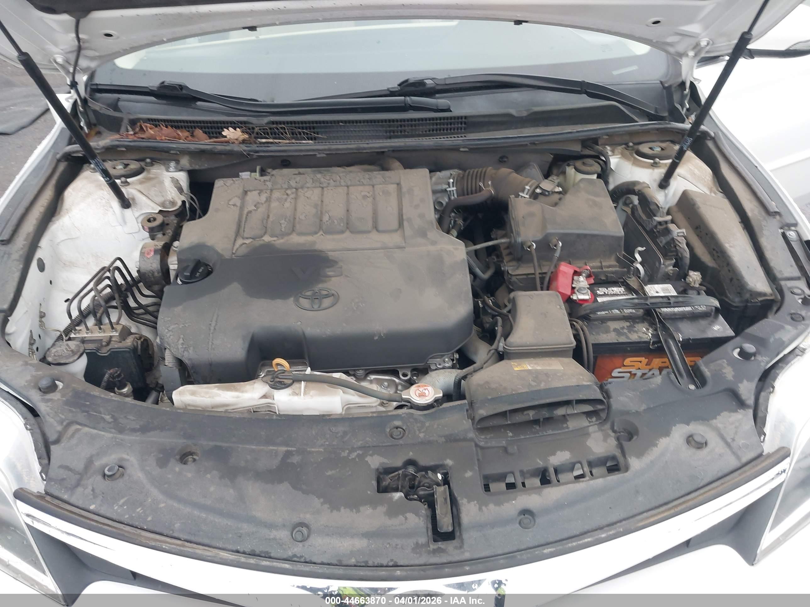 TOYOTA AVALON image 10