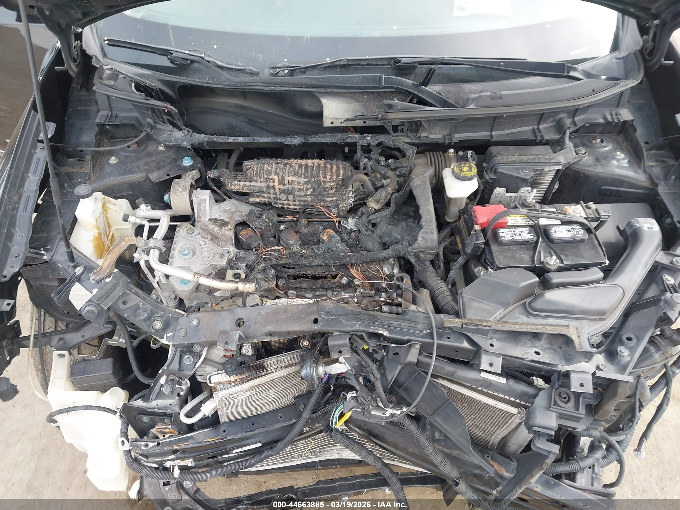 NISSAN ROGUE image 10