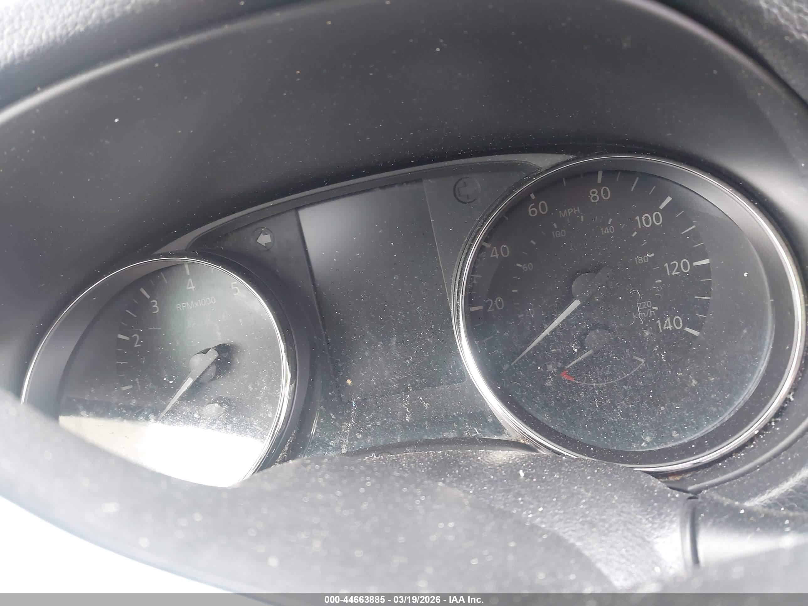 NISSAN ROGUE image 7