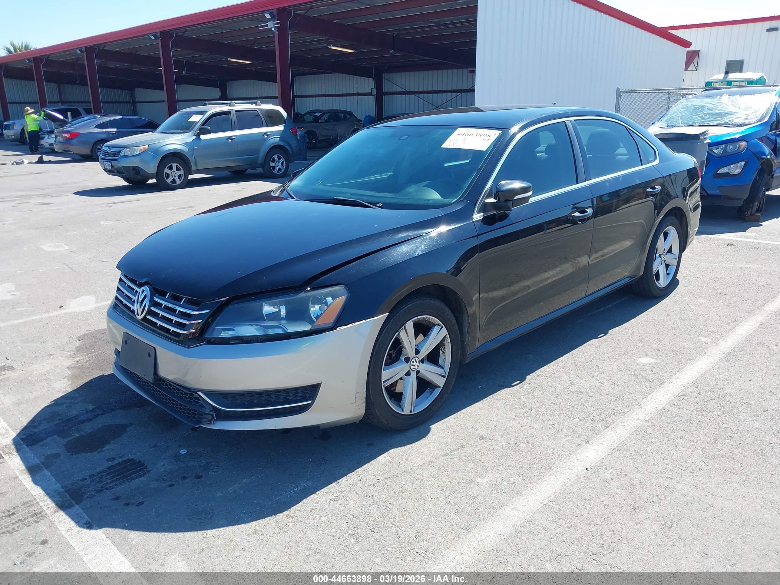 VOLKSWAGEN PASSAT image 2