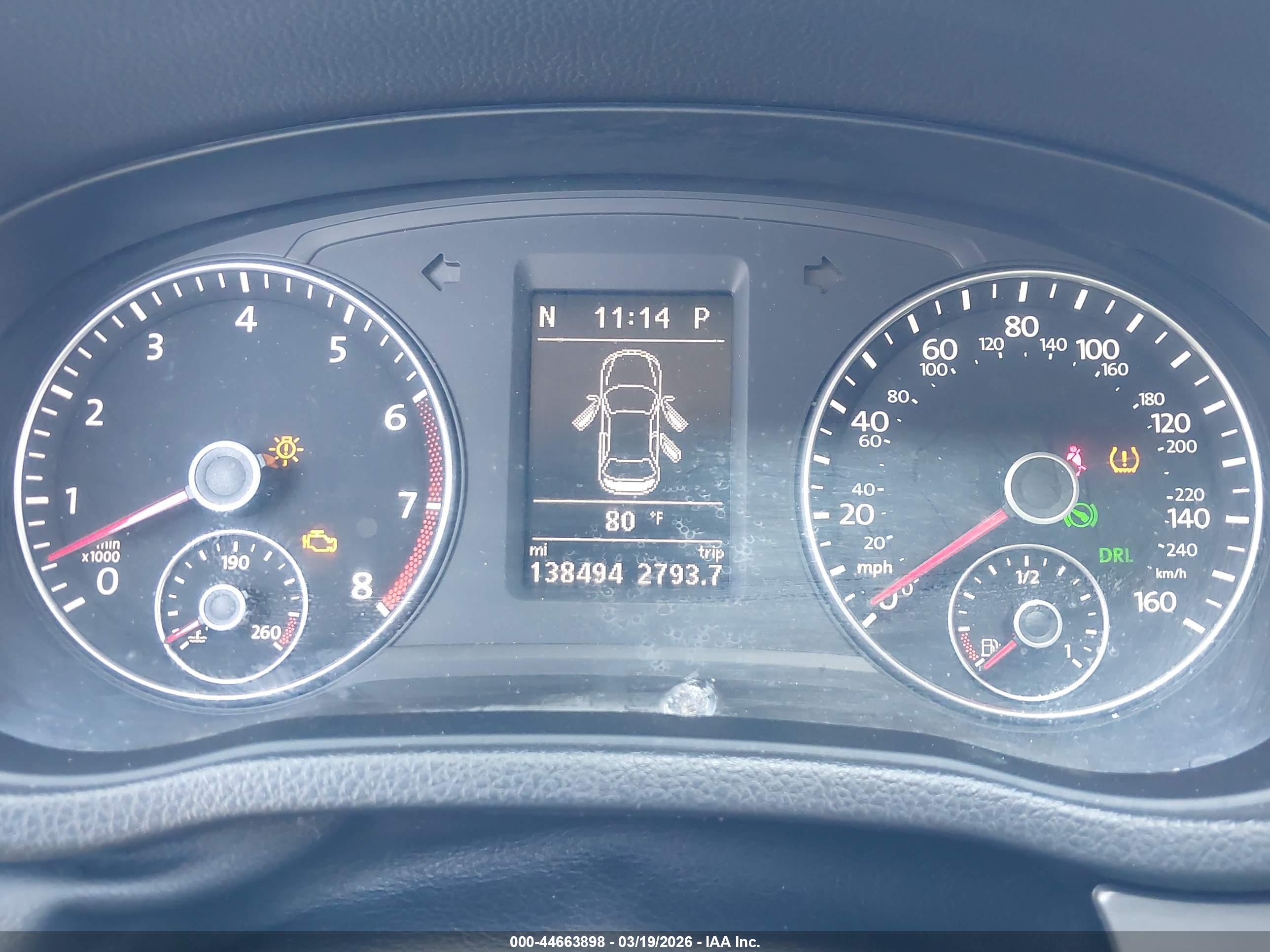 VOLKSWAGEN PASSAT image 7