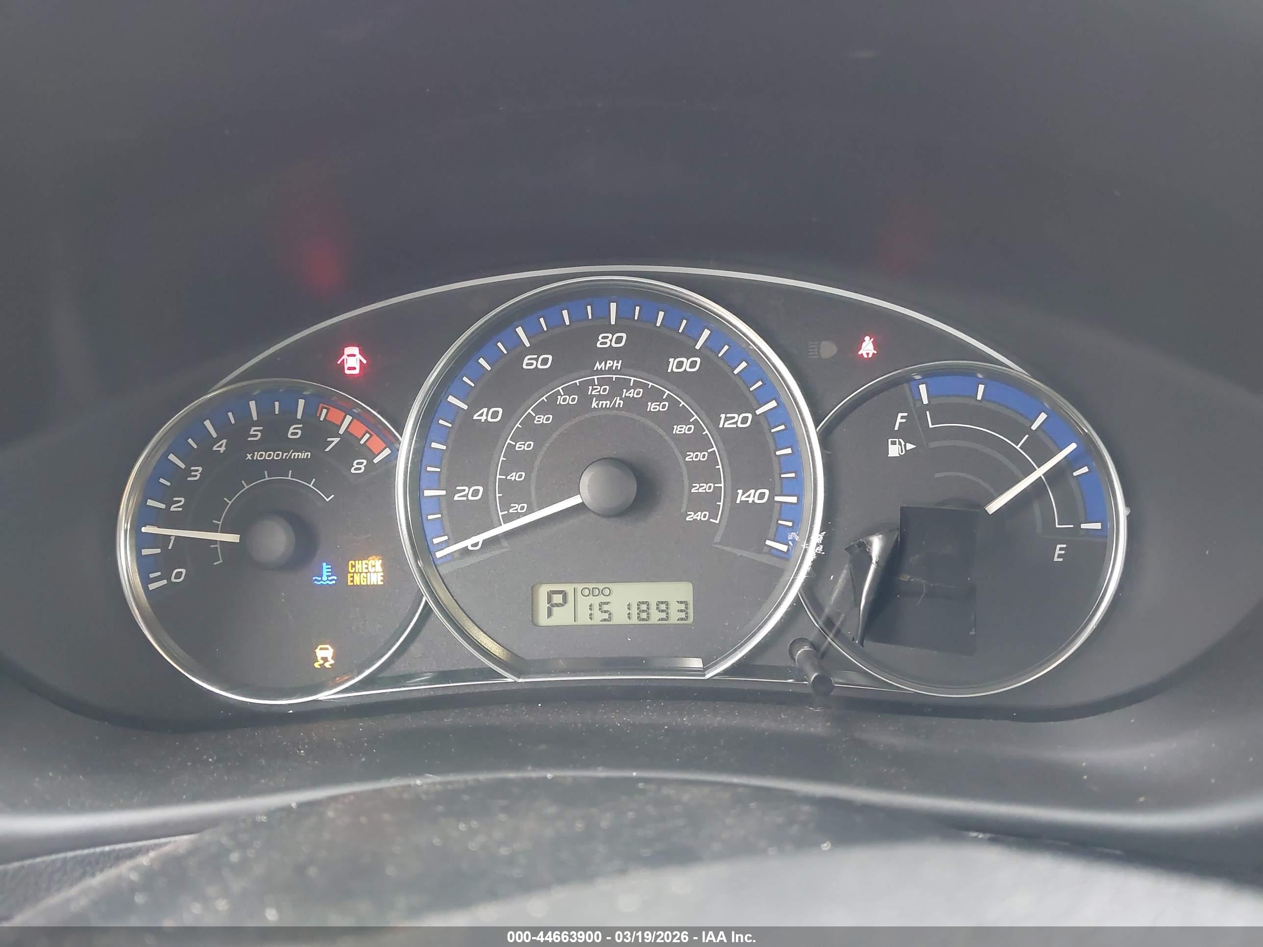 SUBARU FORESTER image 7