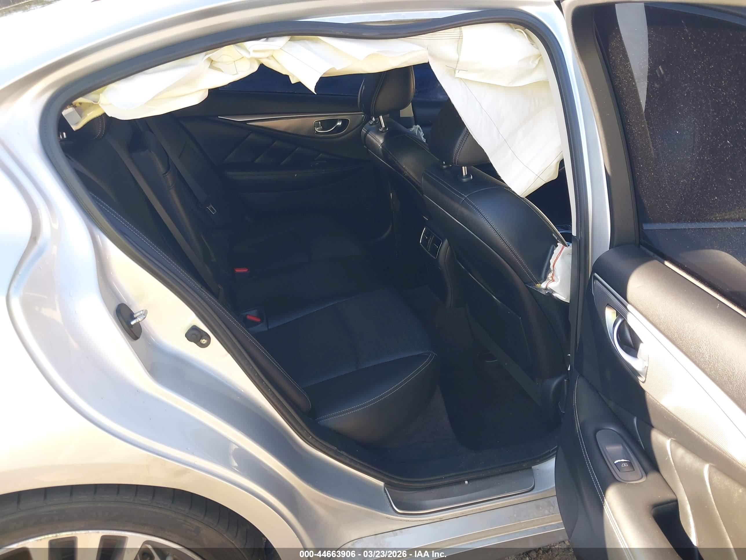 INFINITI Q50 image 8