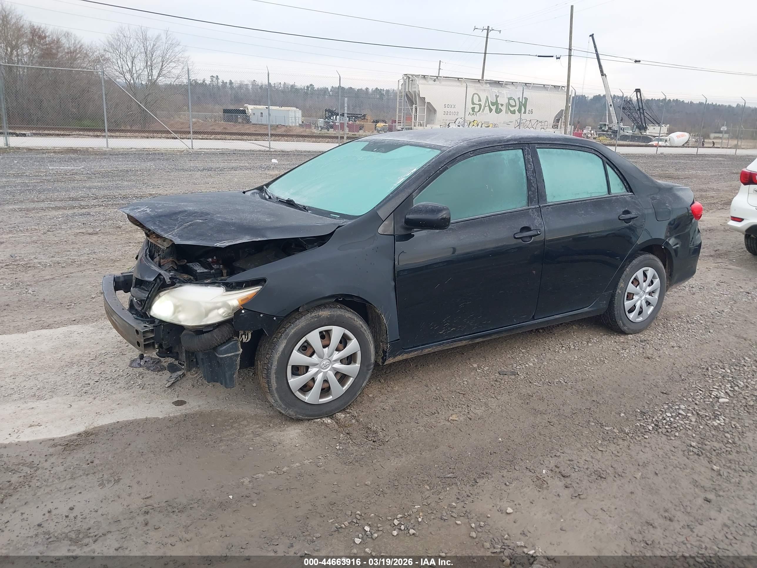 TOYOTA COROLLA image 2