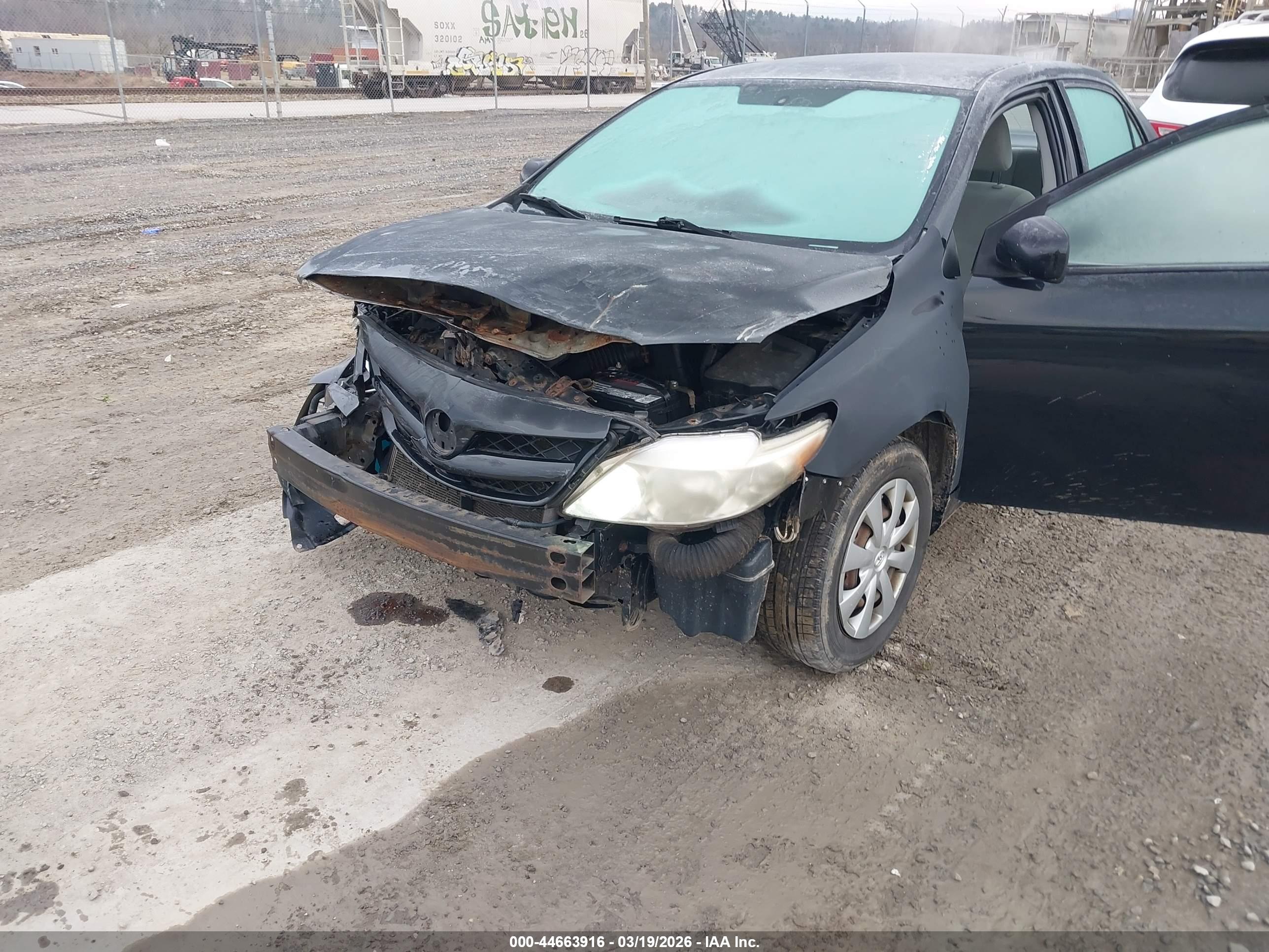 TOYOTA COROLLA image 6