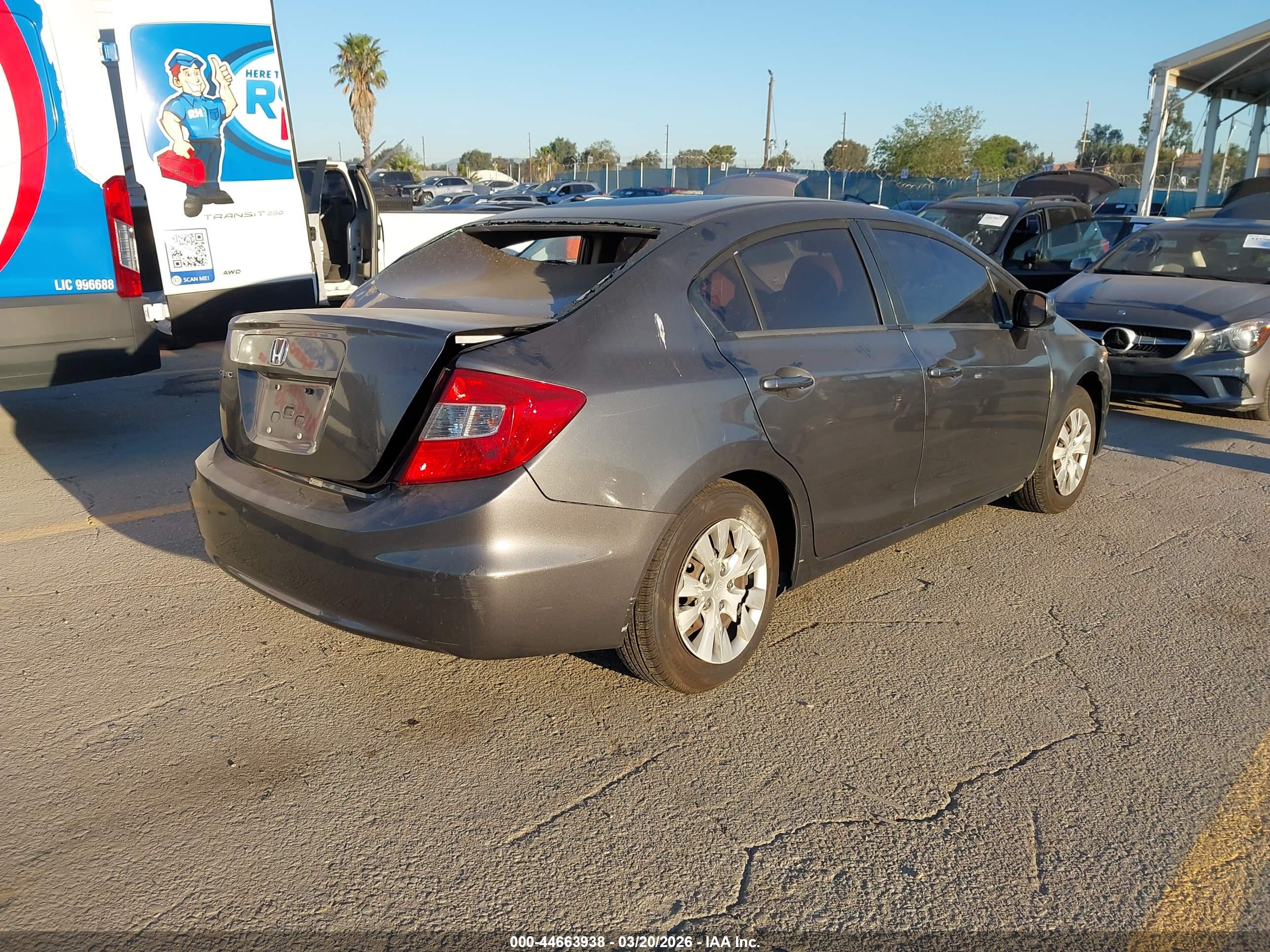 HONDA CIVIC image 4