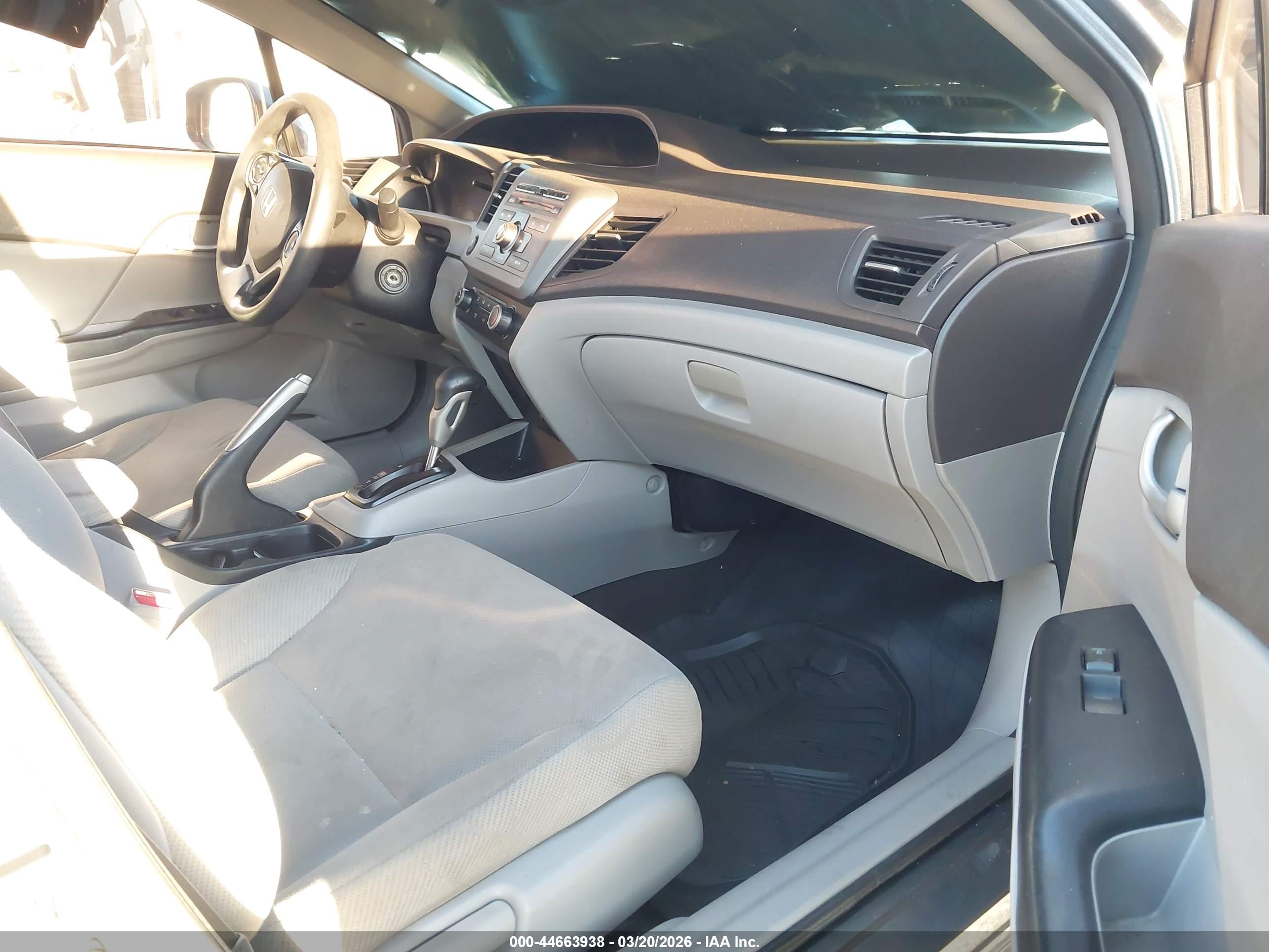 HONDA CIVIC image 5