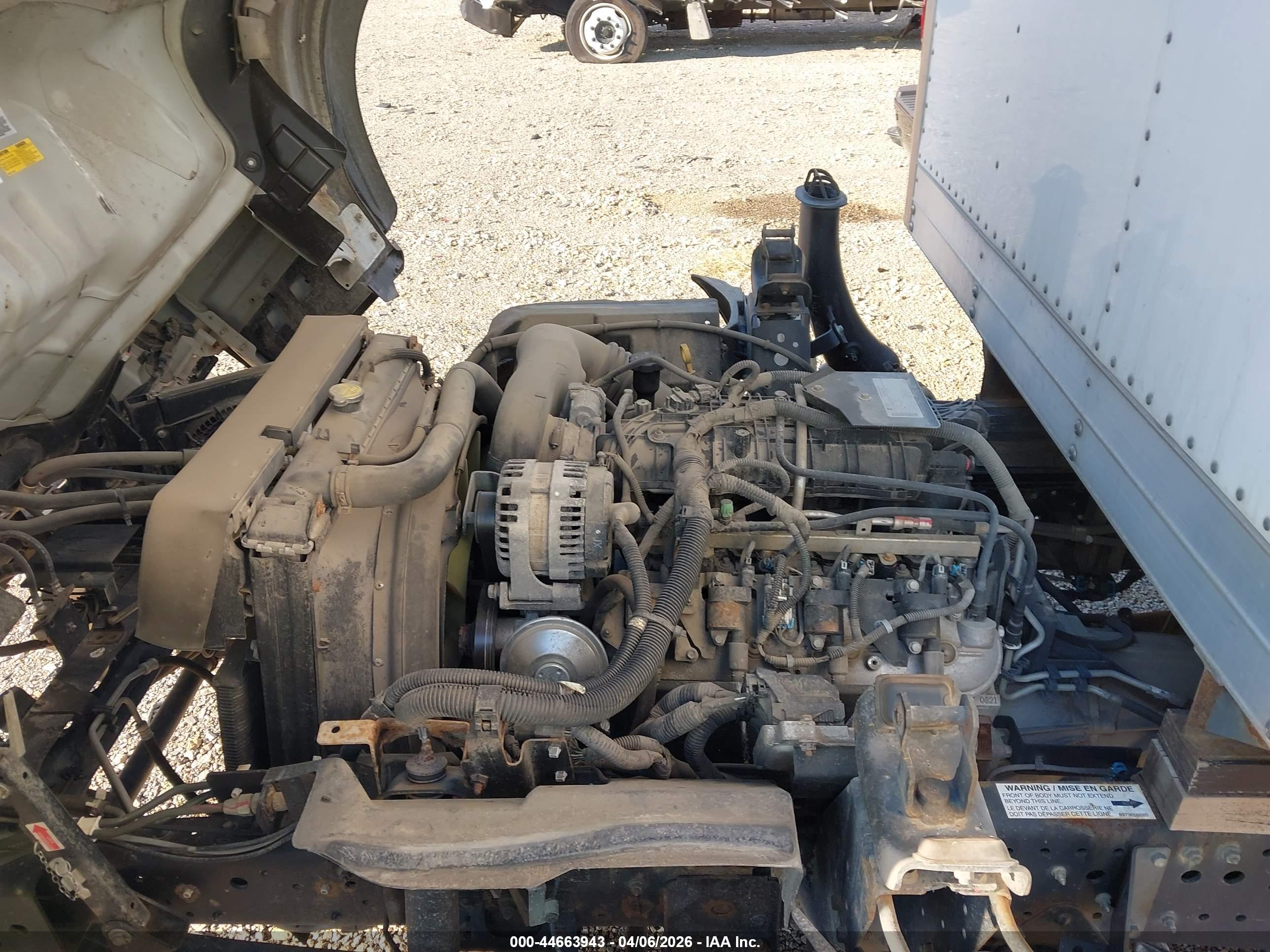 ISUZU NPR image 10