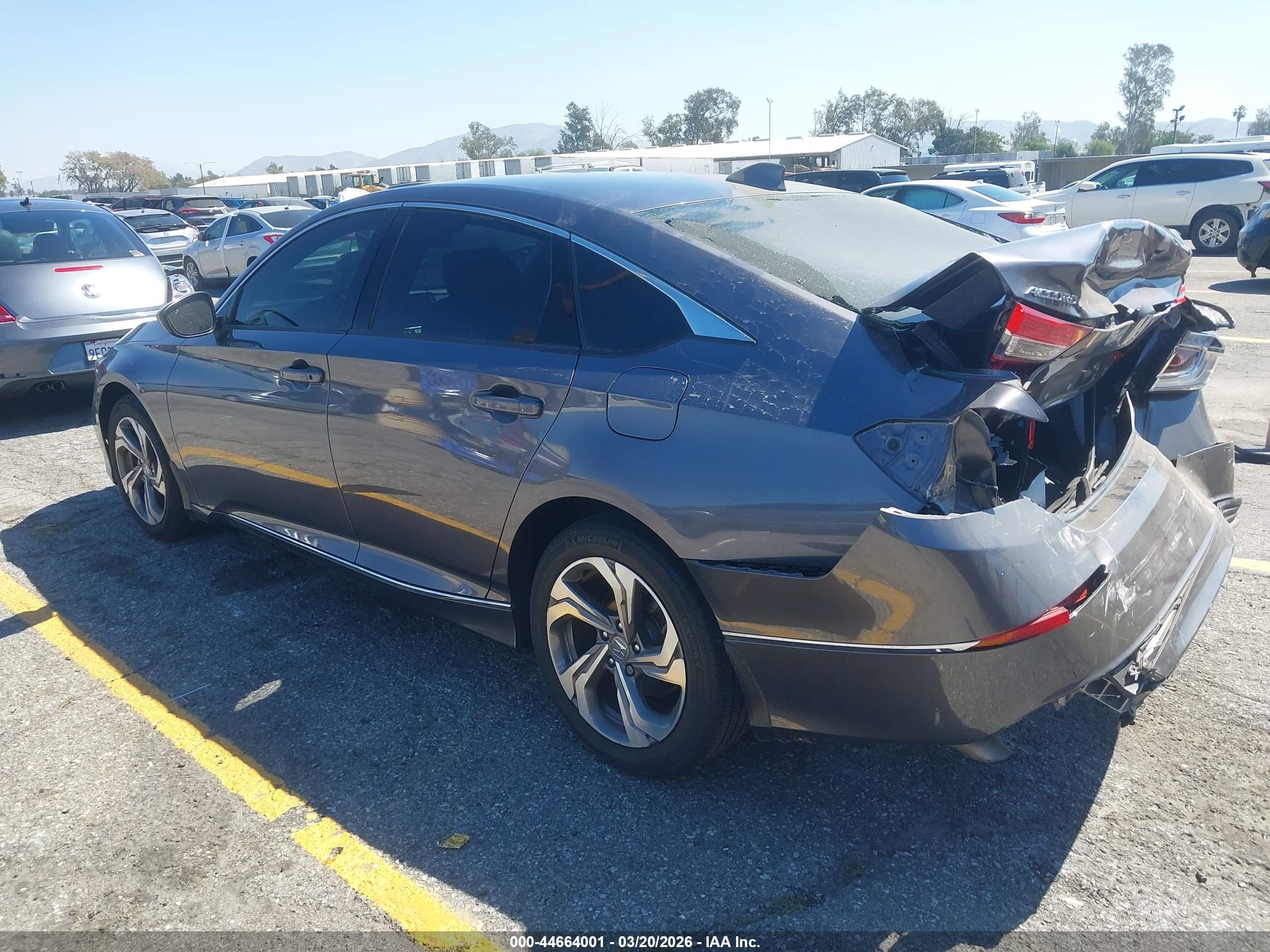 HONDA ACCORD image 3
