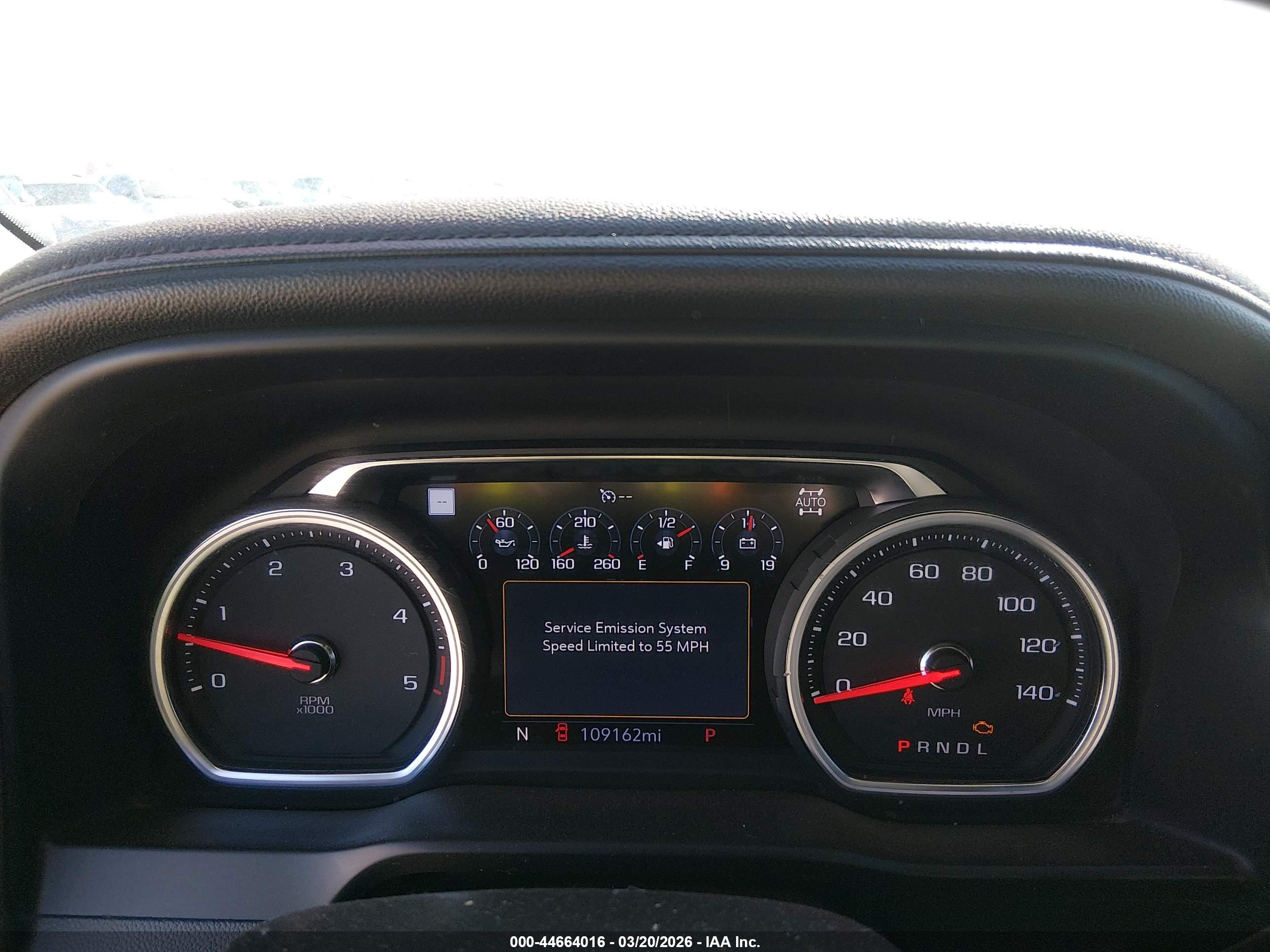 CHEVROLET SILVERADO image 7