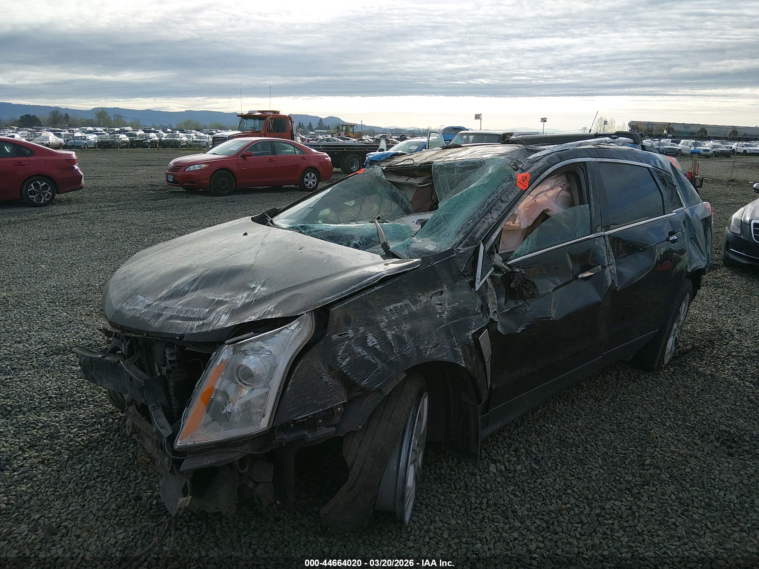 CADILLAC SRX image 2