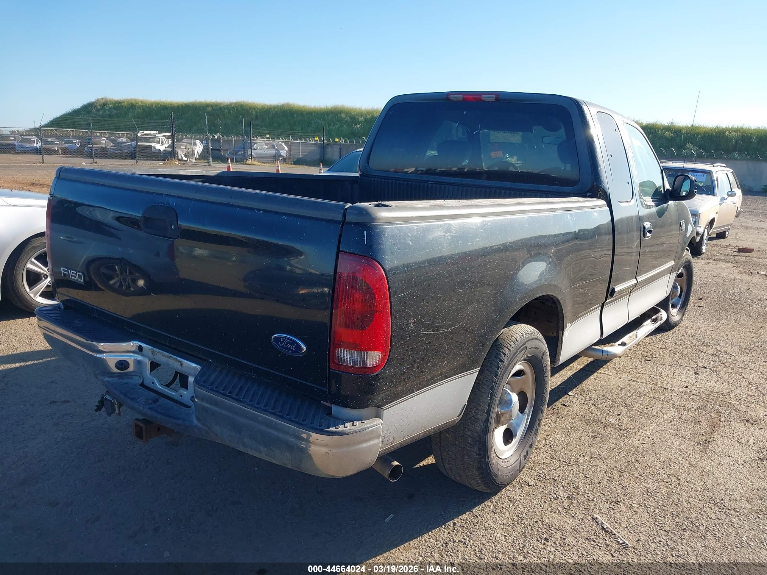 FORD F-150 image 4