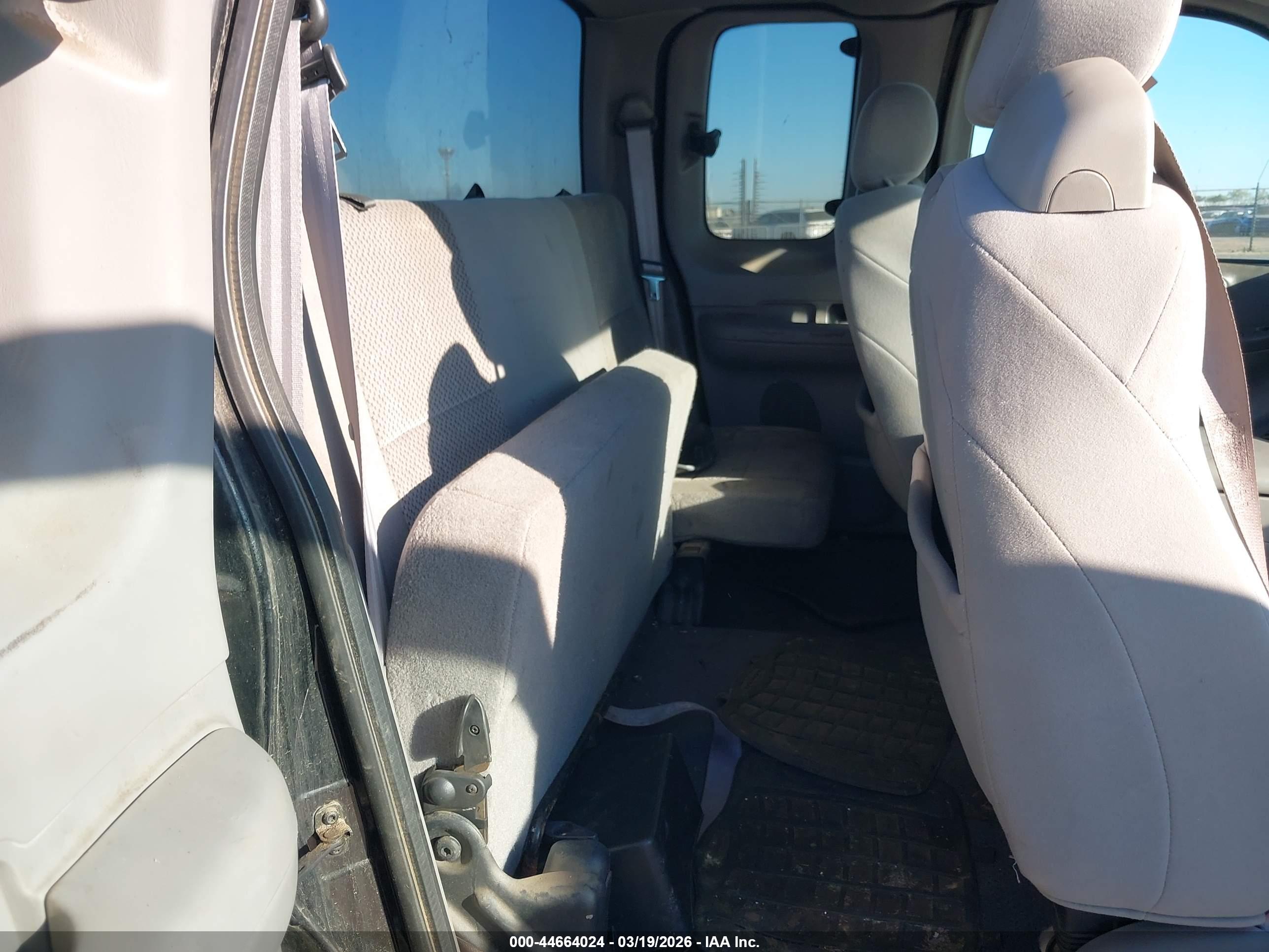 FORD F-150 image 8