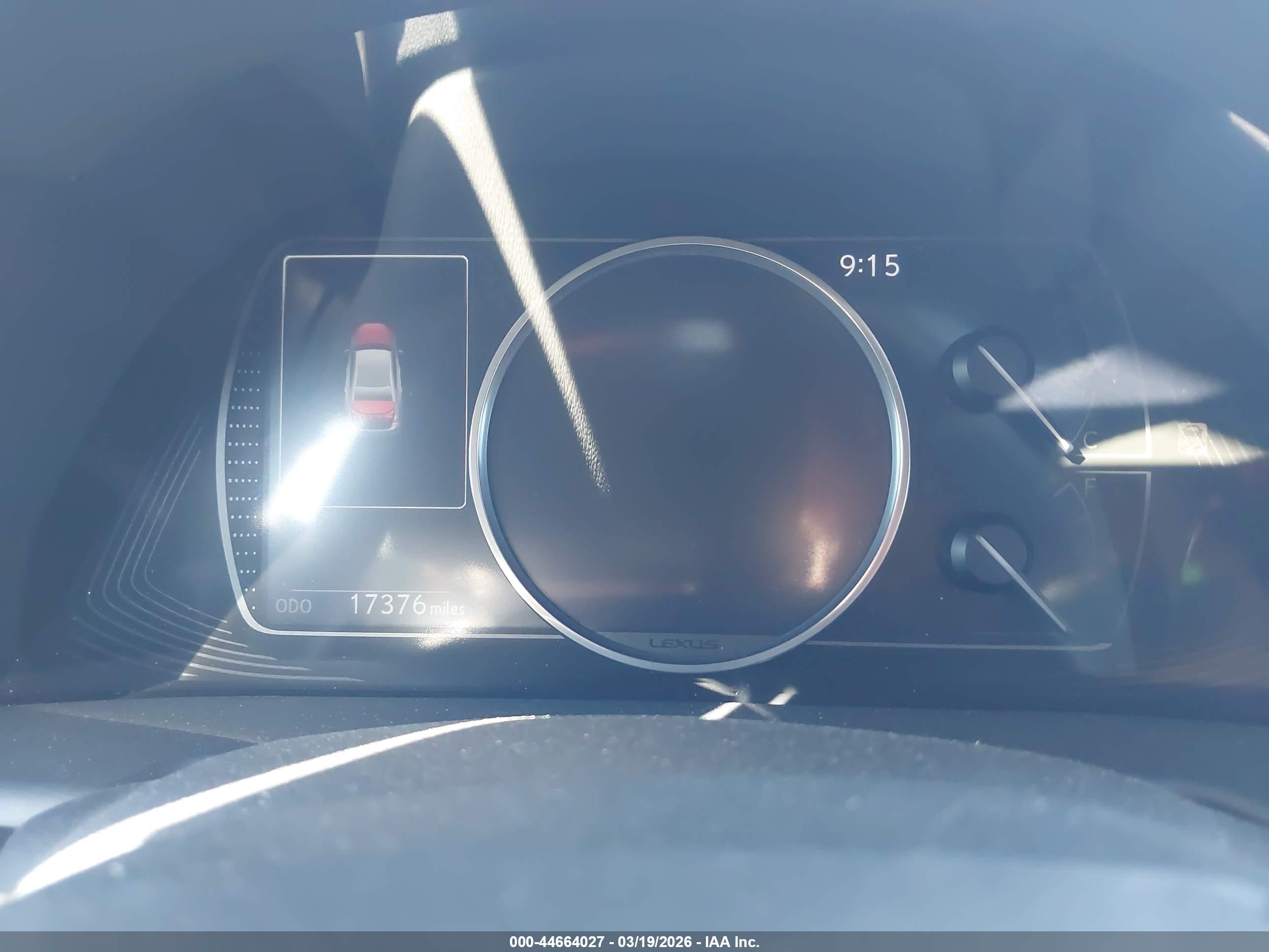 LEXUS ES image 7