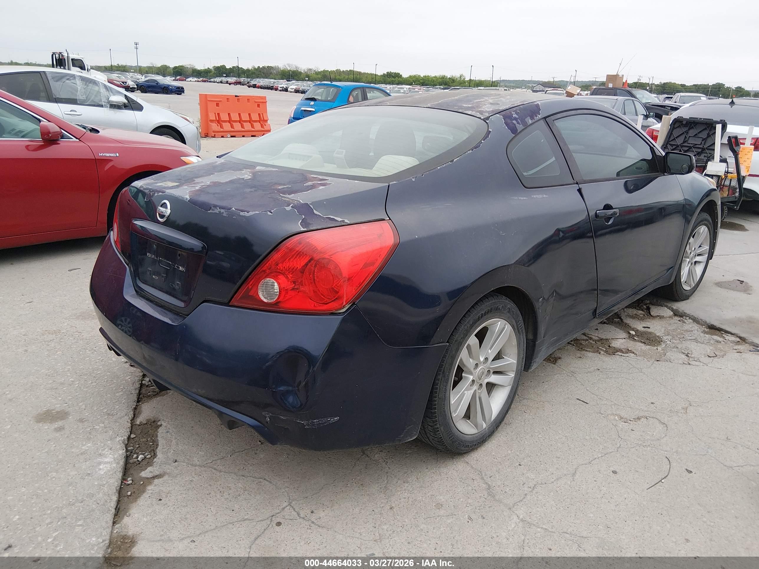 NISSAN ALTIMA image 4