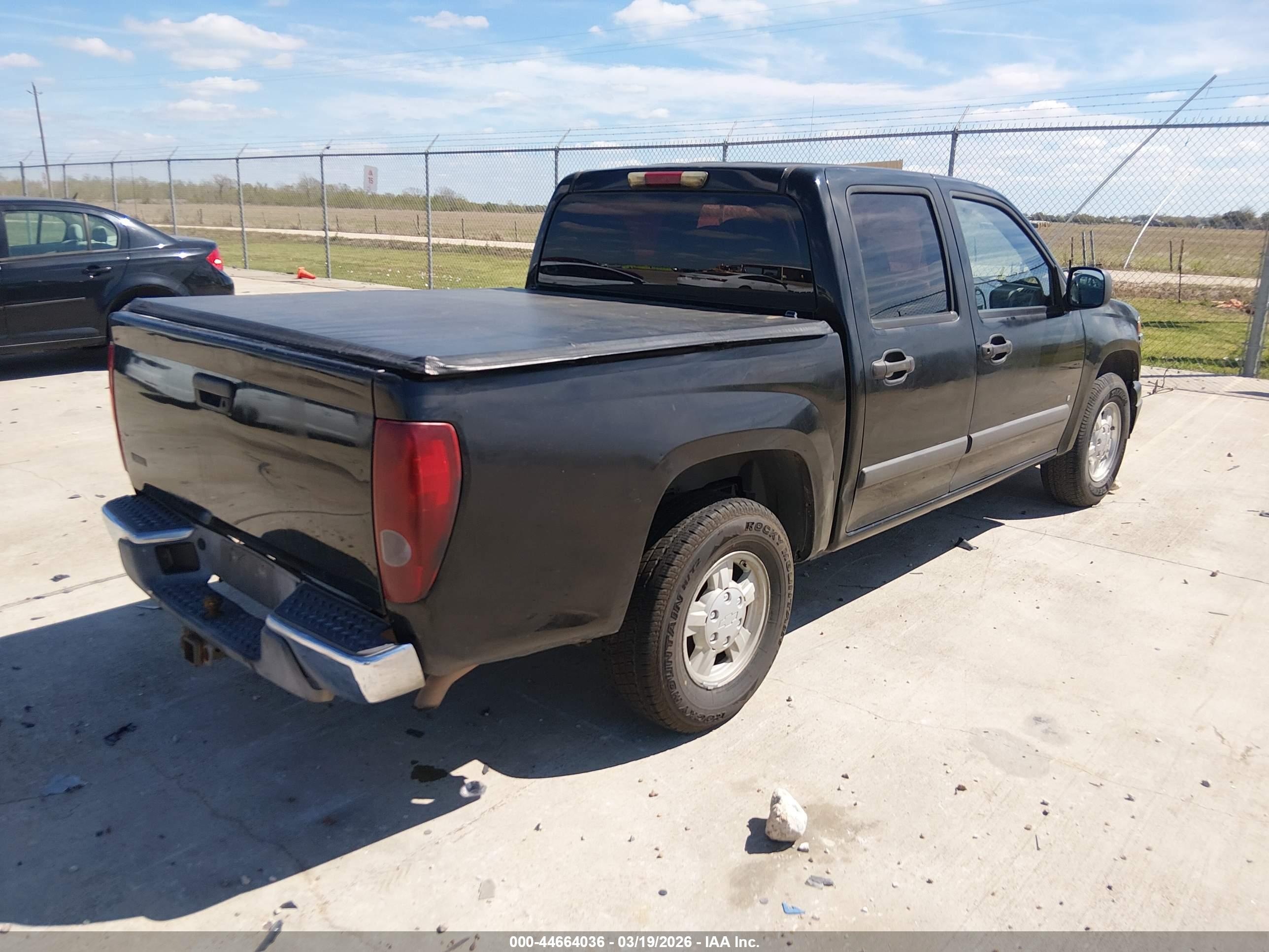 CHEVROLET COLORADO image 4