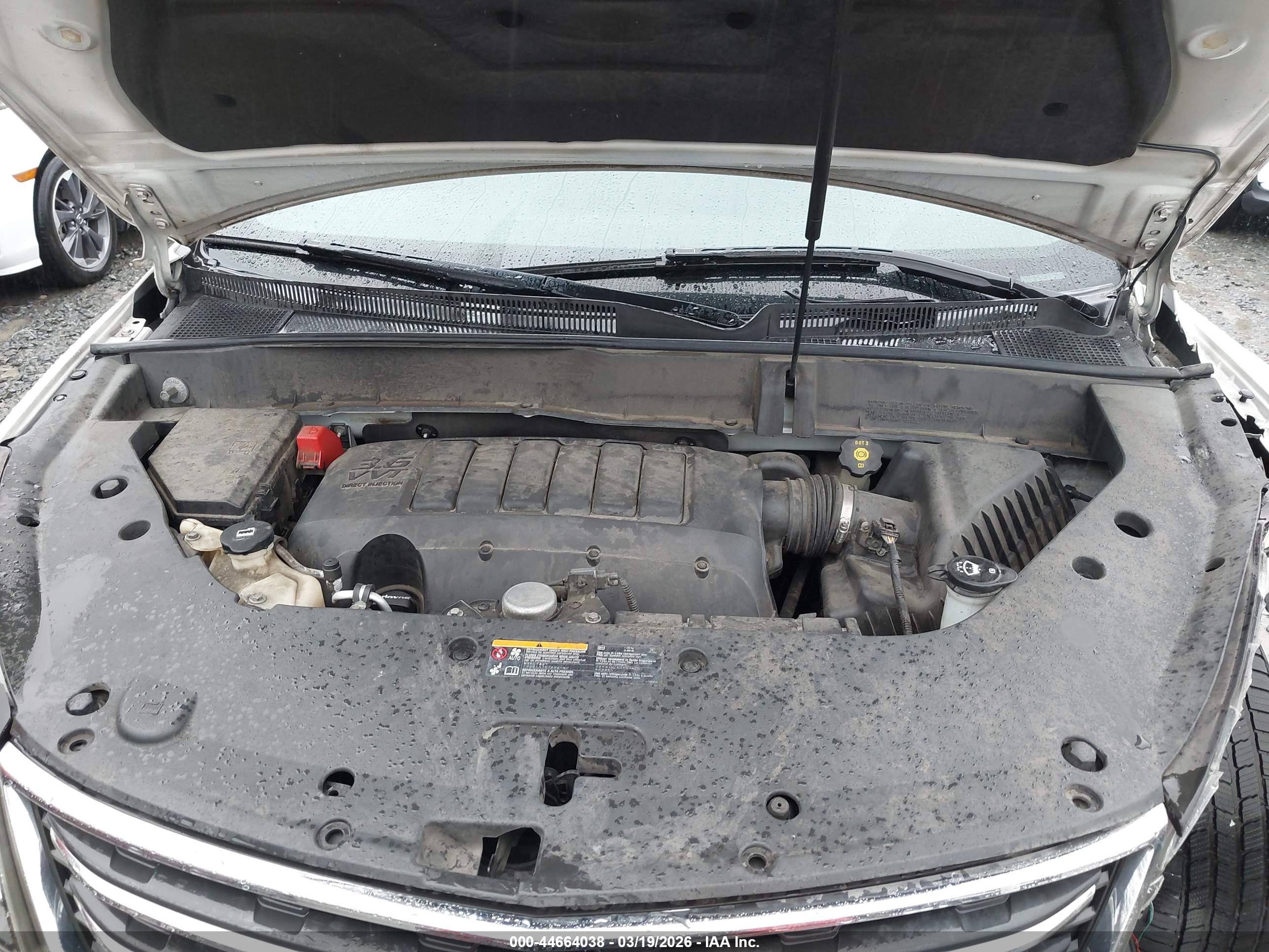 CHEVROLET TRAVERSE image 10
