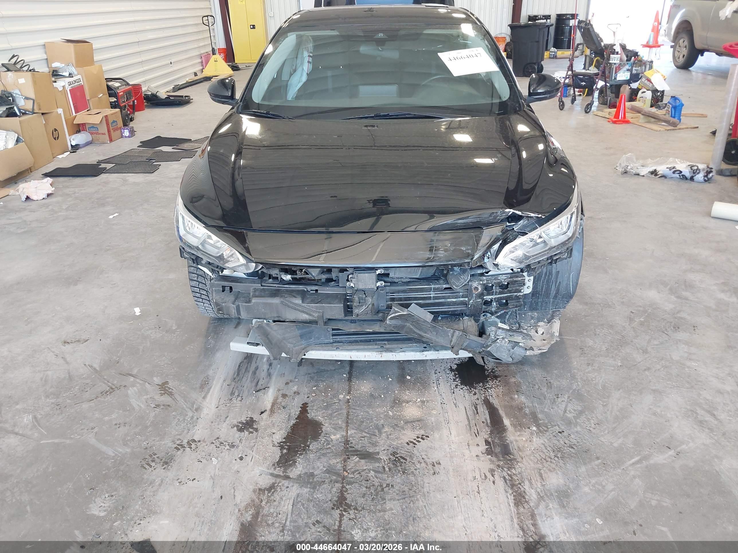 NISSAN SENTRA image 6