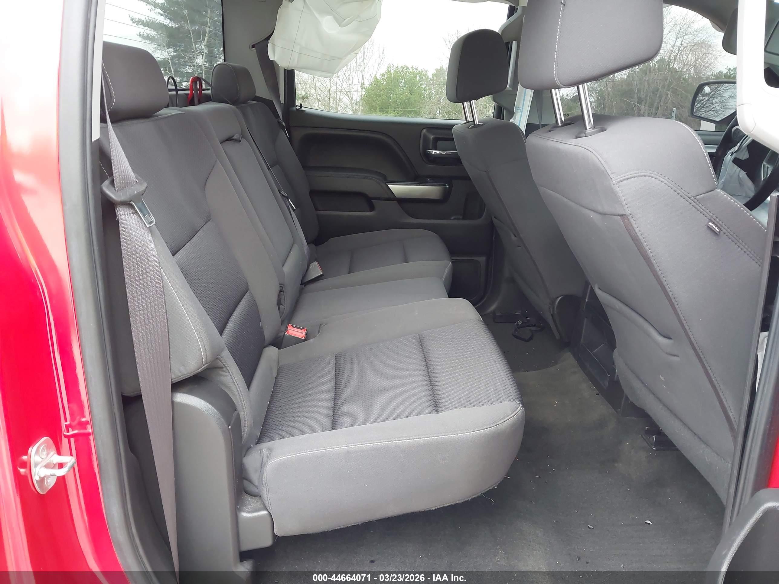 CHEVROLET SILVERADO image 8