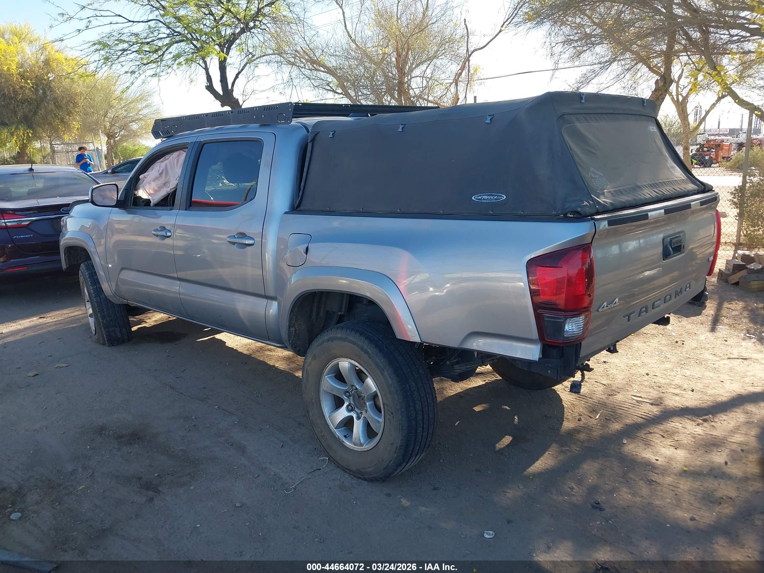 TOYOTA TACOMA image 3