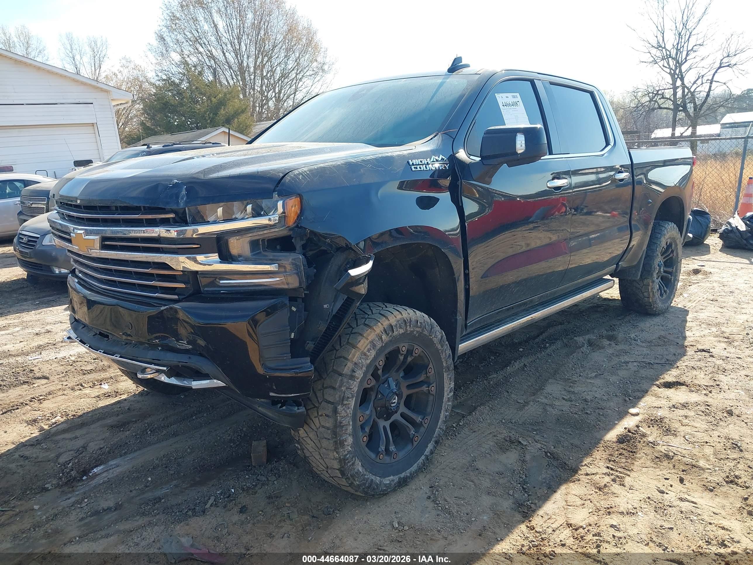 CHEVROLET SILVERADO image 2