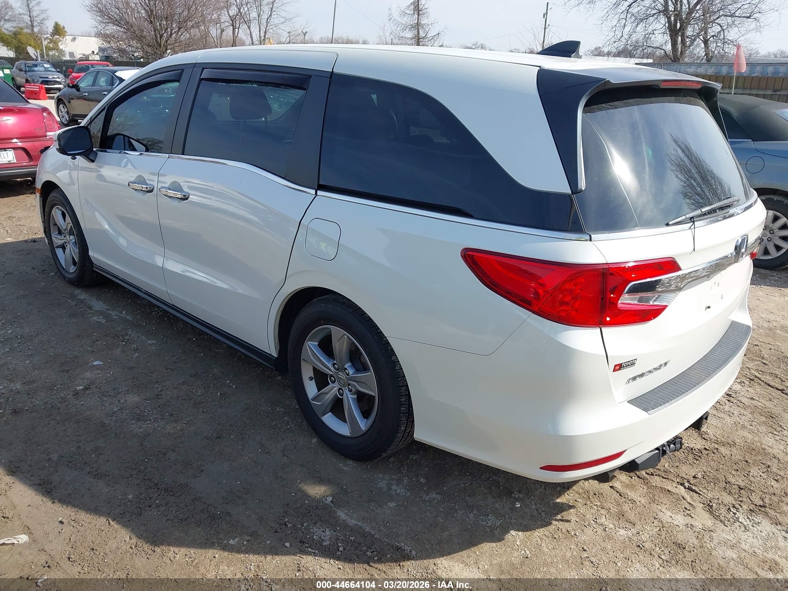 HONDA ODYSSEY image 3