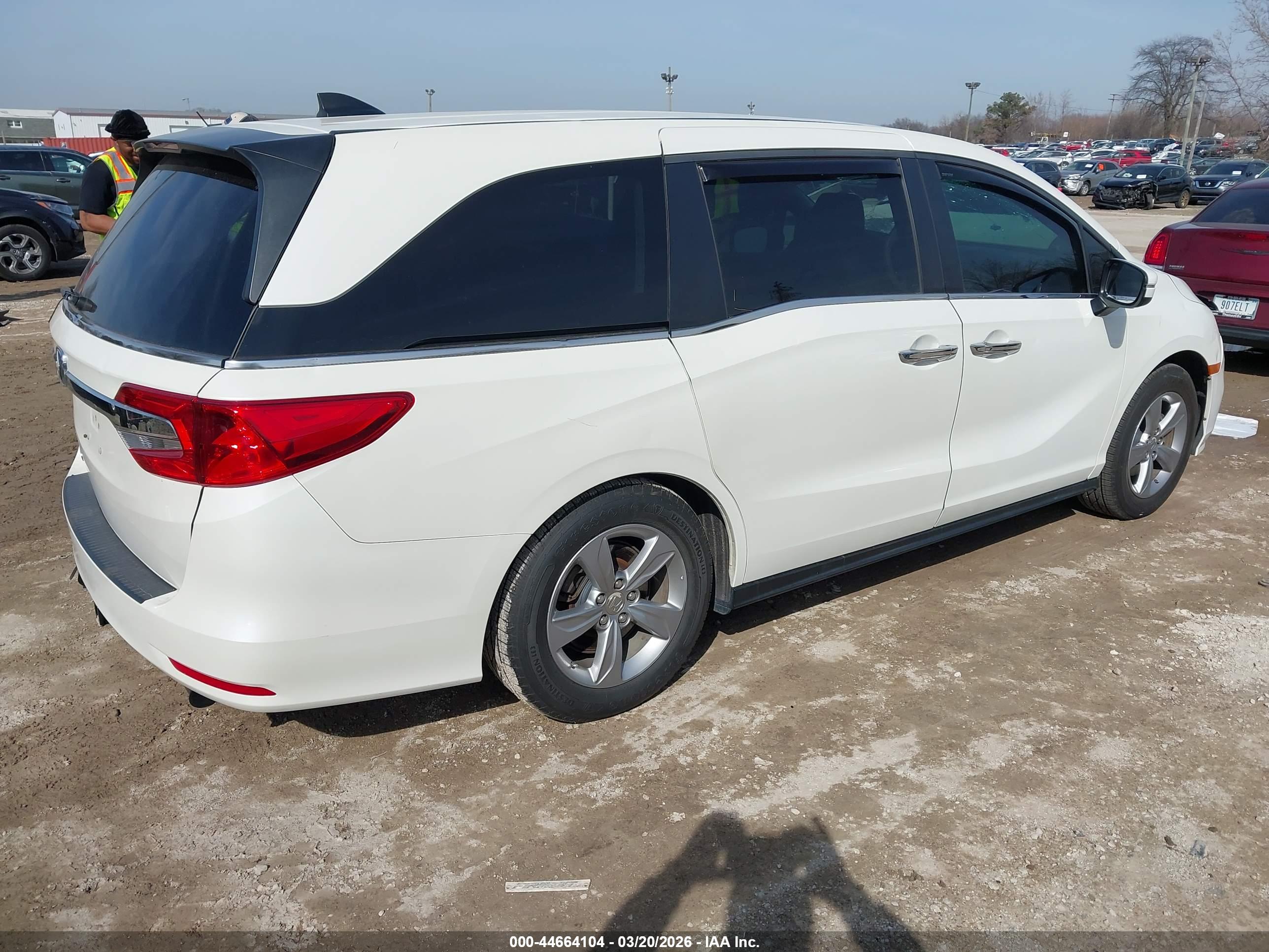 HONDA ODYSSEY image 4